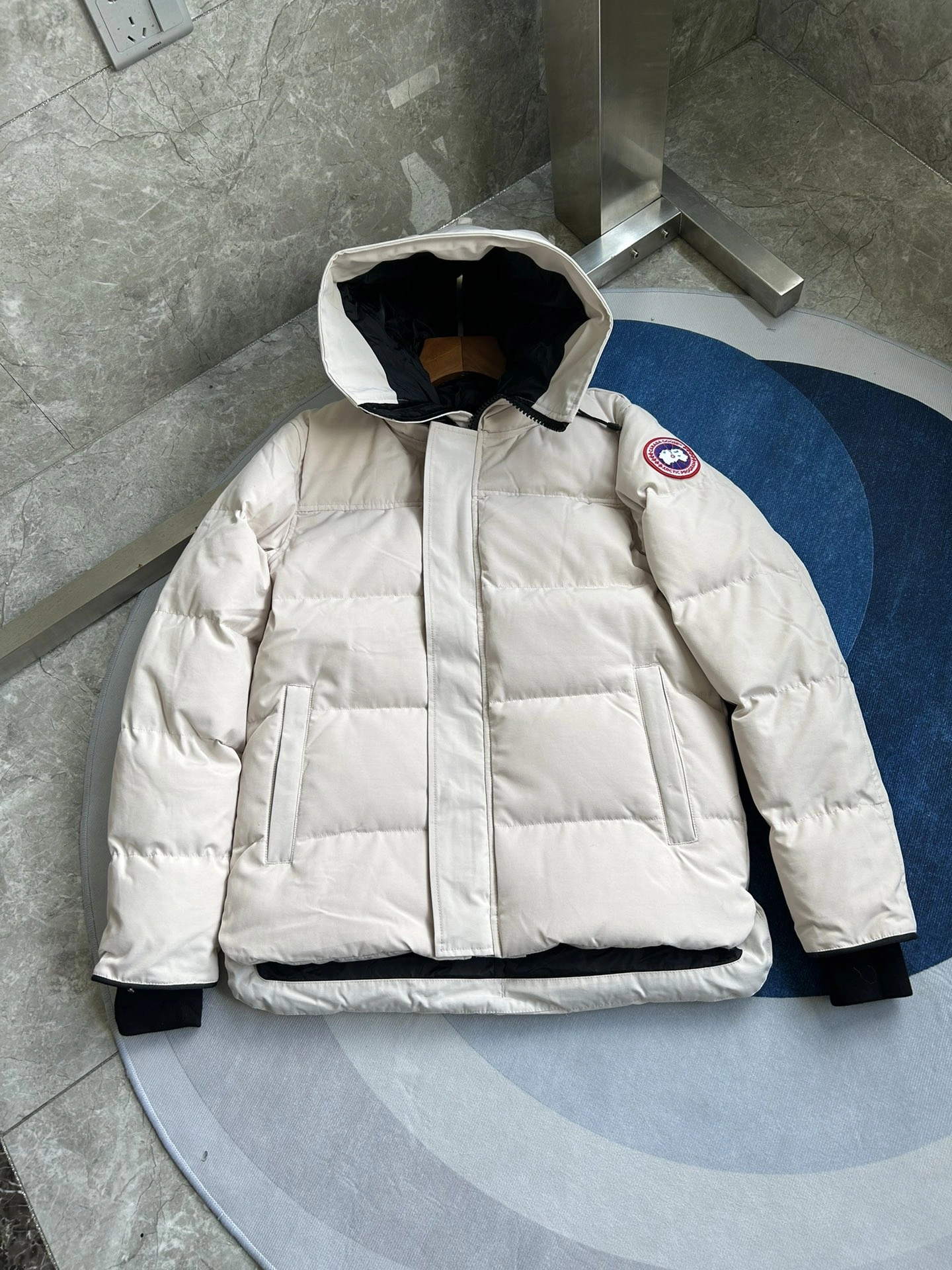 Practical Canada Goose Down Jackets 106600
