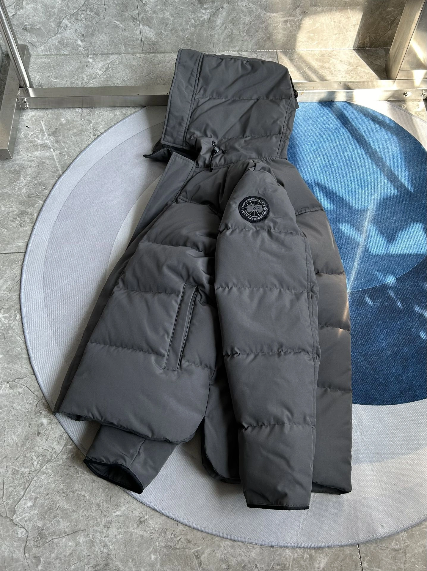 Canada Goose Down Jackets Fashionable 106598