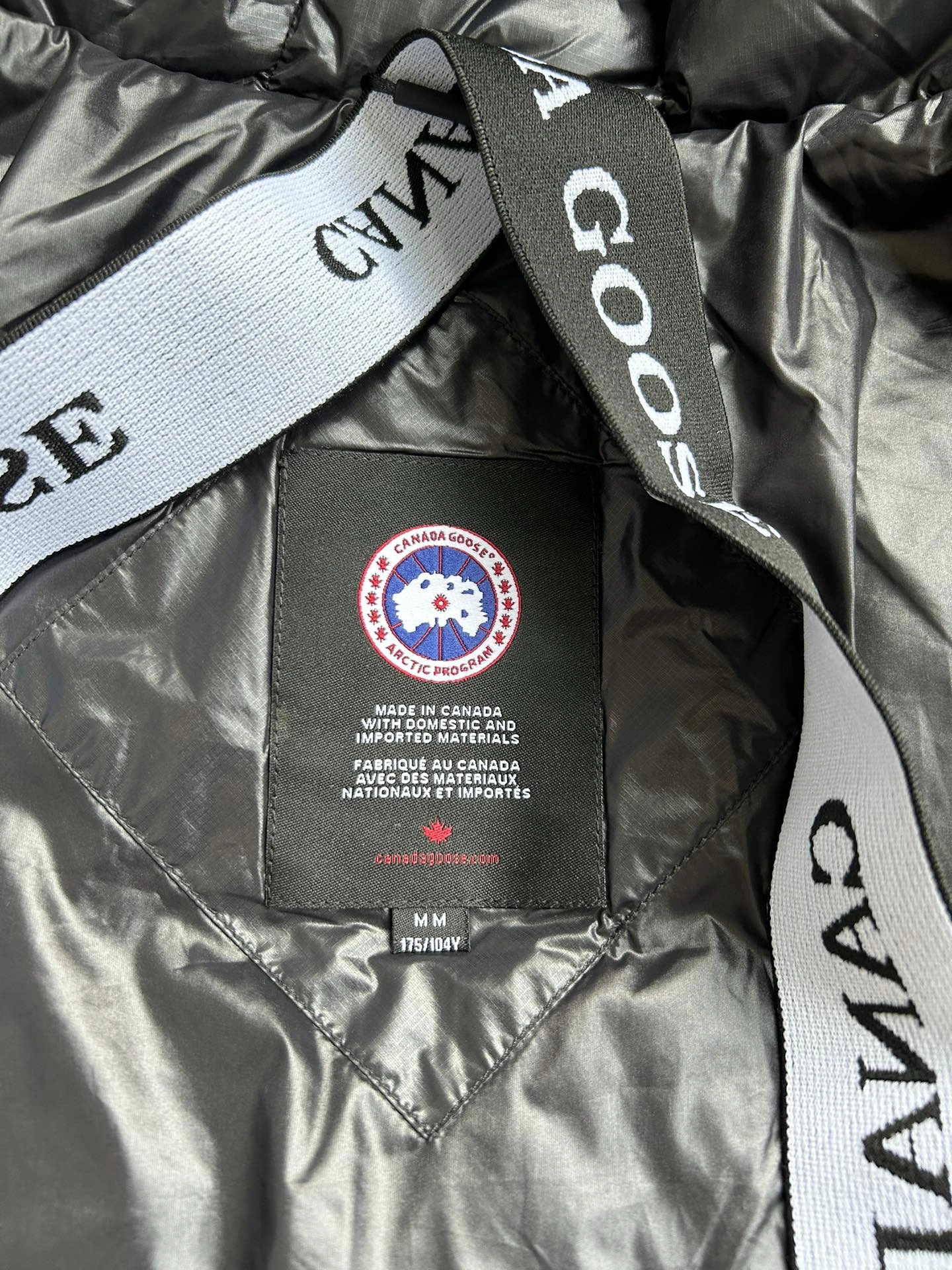 RelaxedFit Canada Goose Down Jackets 106574