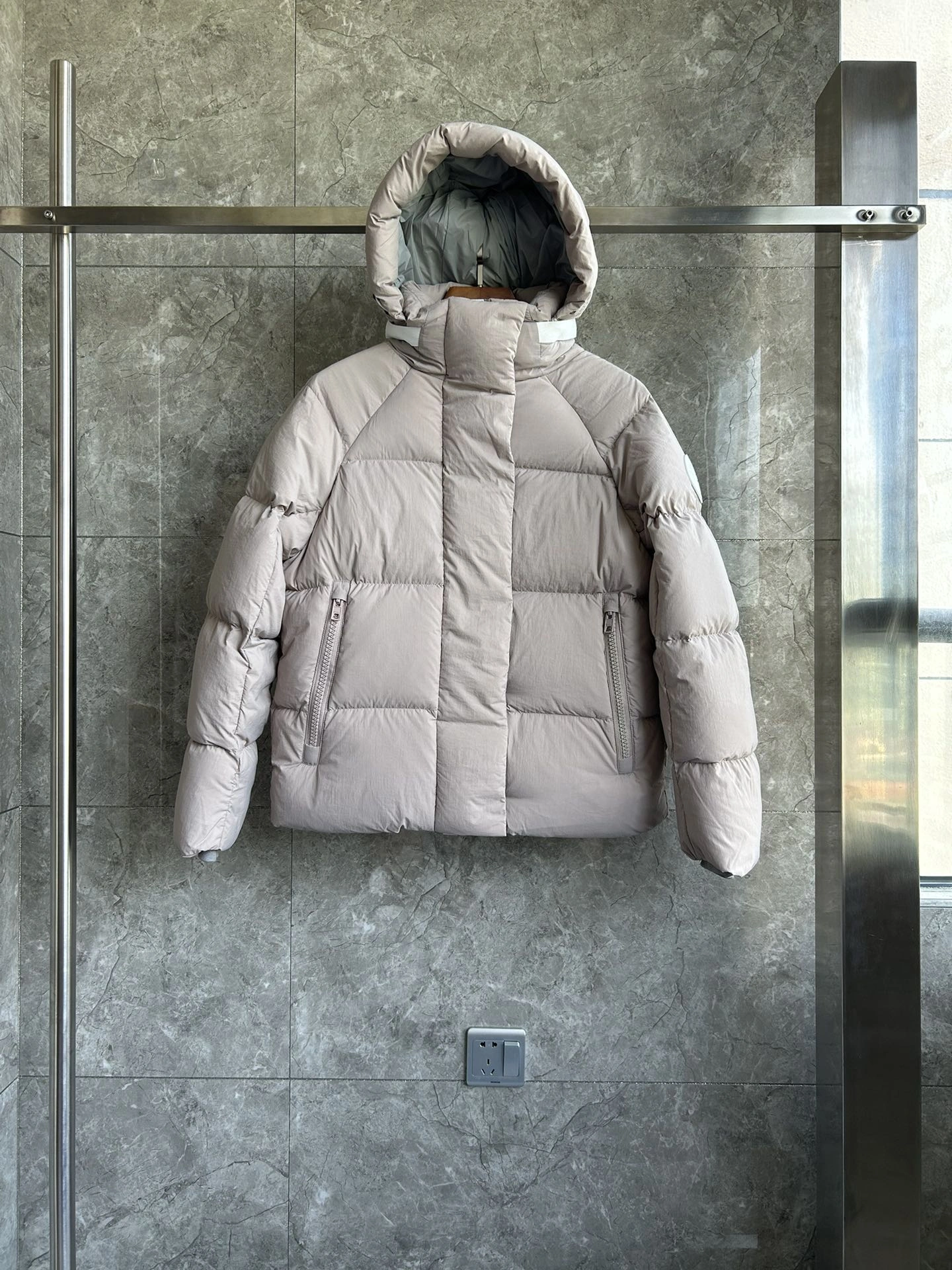 Minimalist Canada Goose Down Jackets 106575