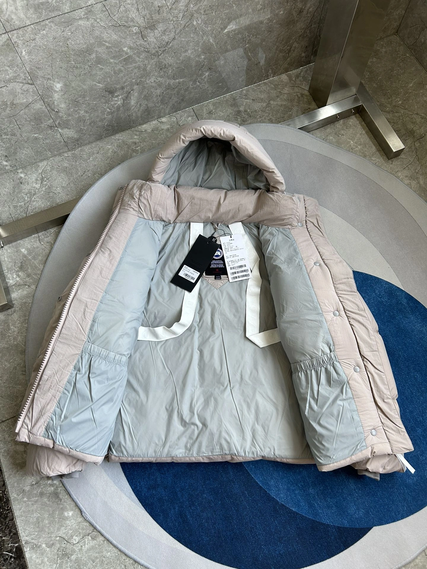 Minimalist Canada Goose Down Jackets 106575