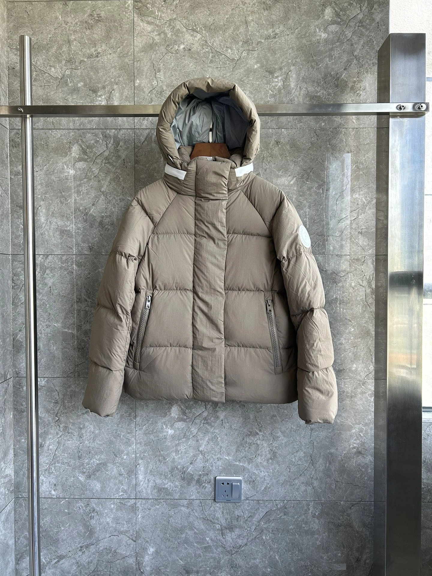 Fashionable Canada Goose Down Jackets 106613