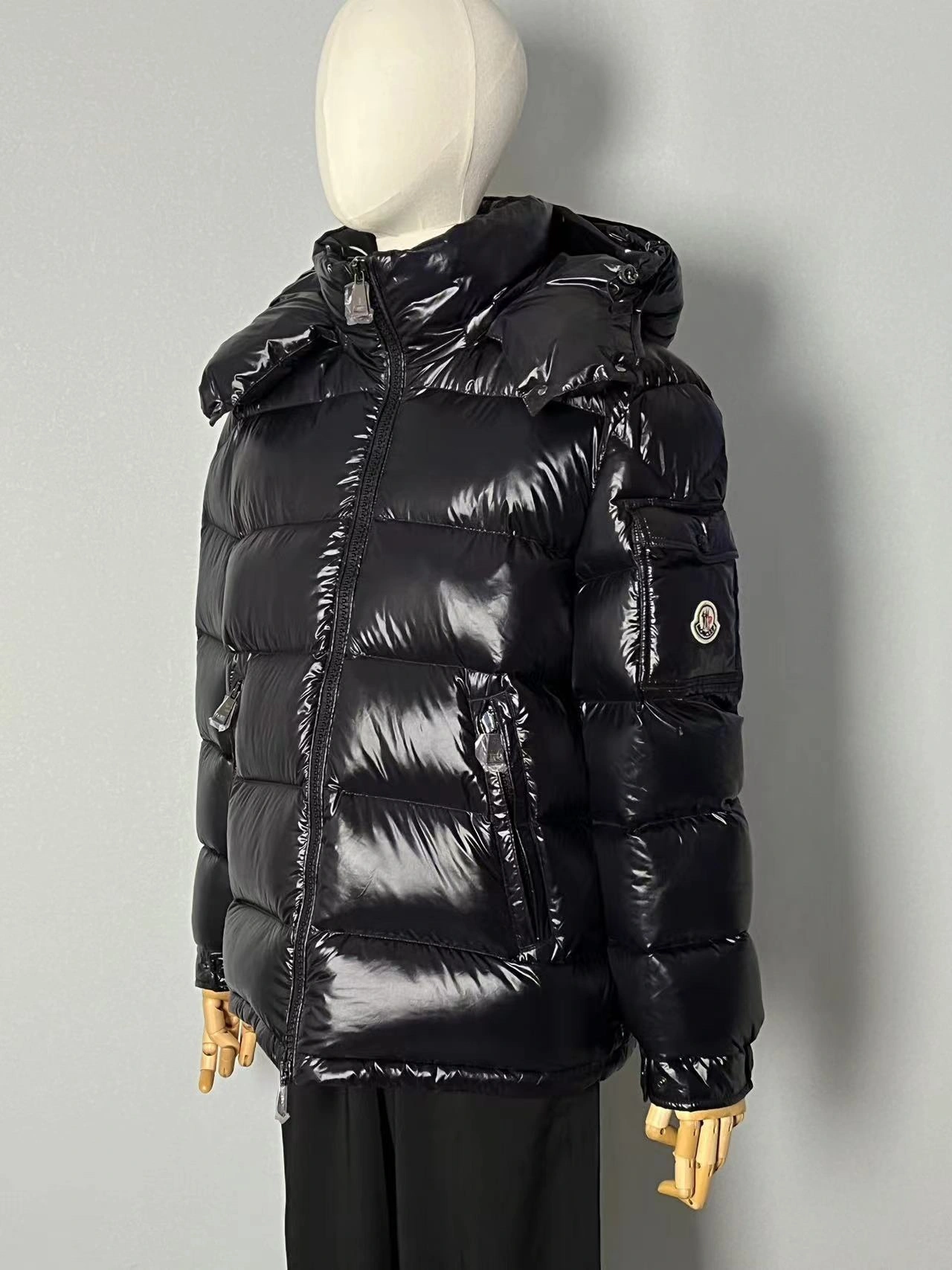 Canada Goose Down Jackets ZipUp 106617