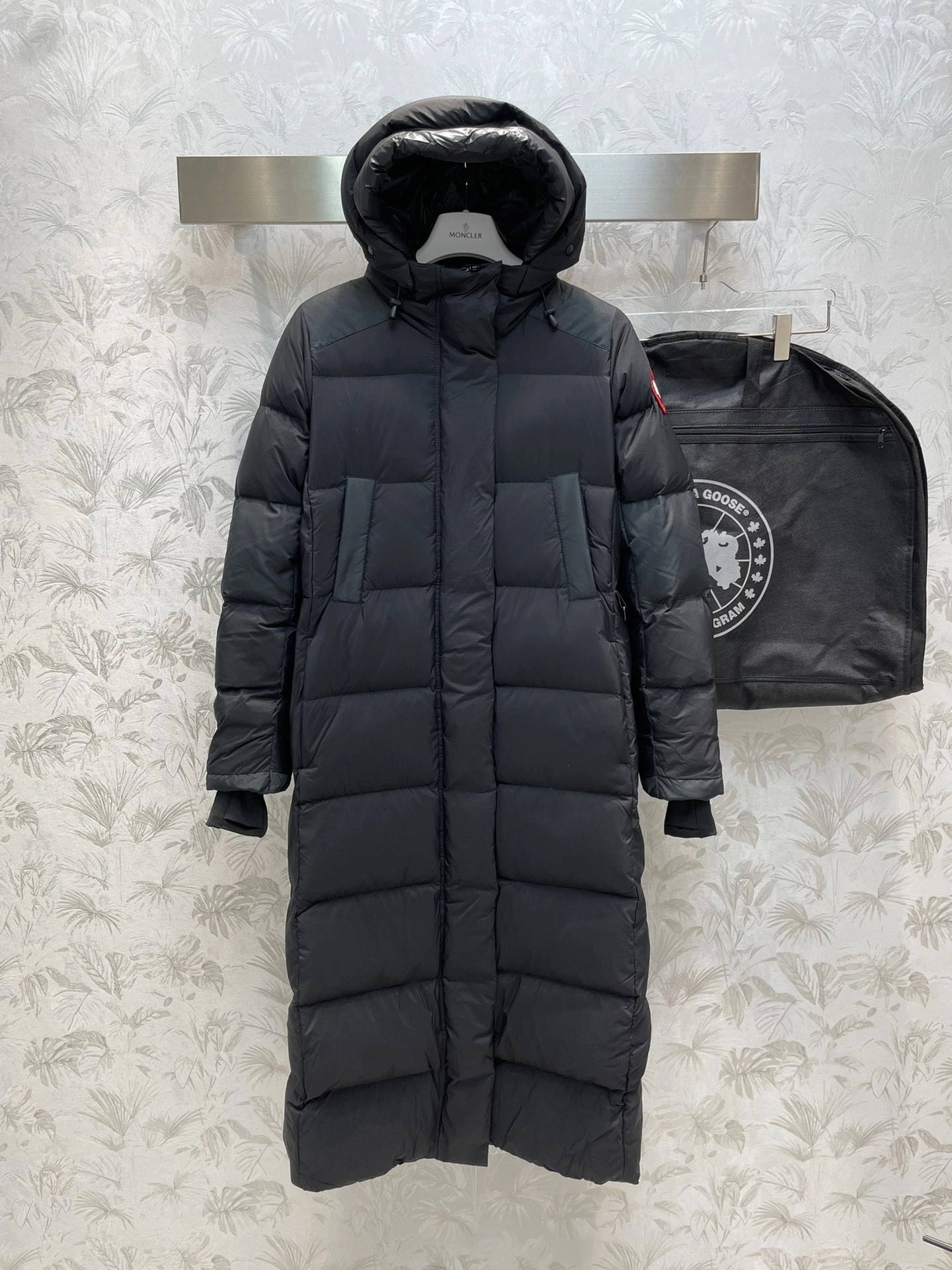 Sustainable Canada Goose Down Jackets 106194