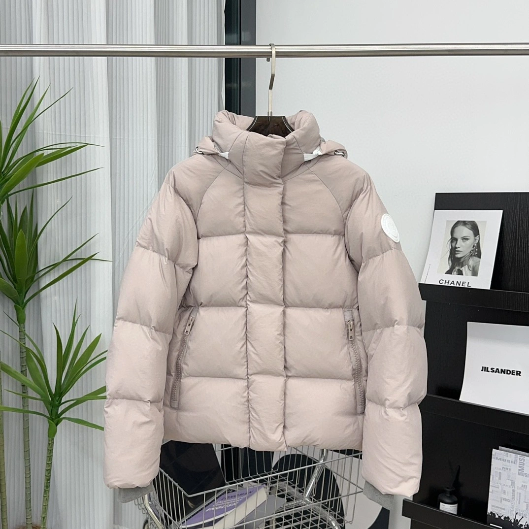 Durable Canada Goose Down Jackets 106576