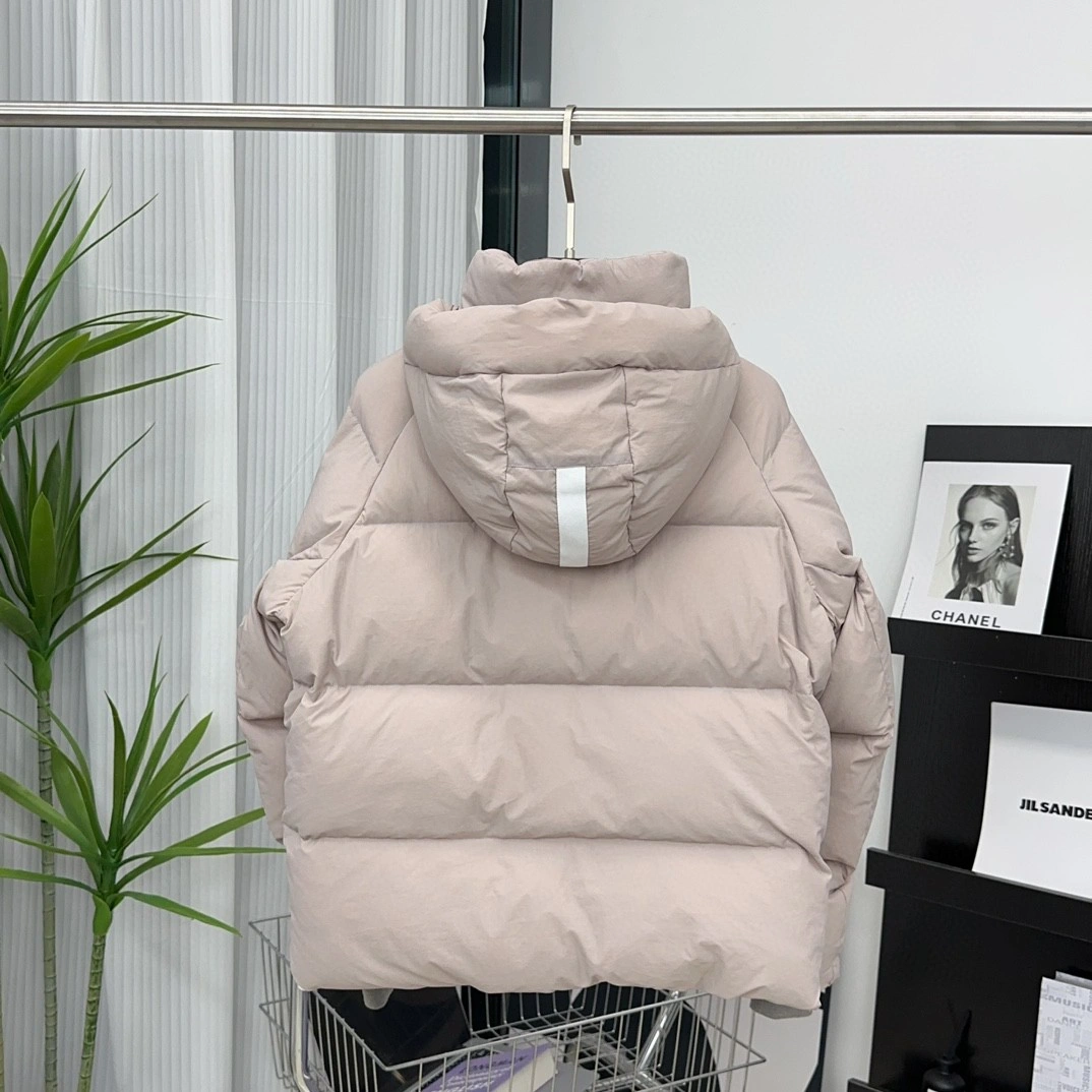 Durable Canada Goose Down Jackets 106576