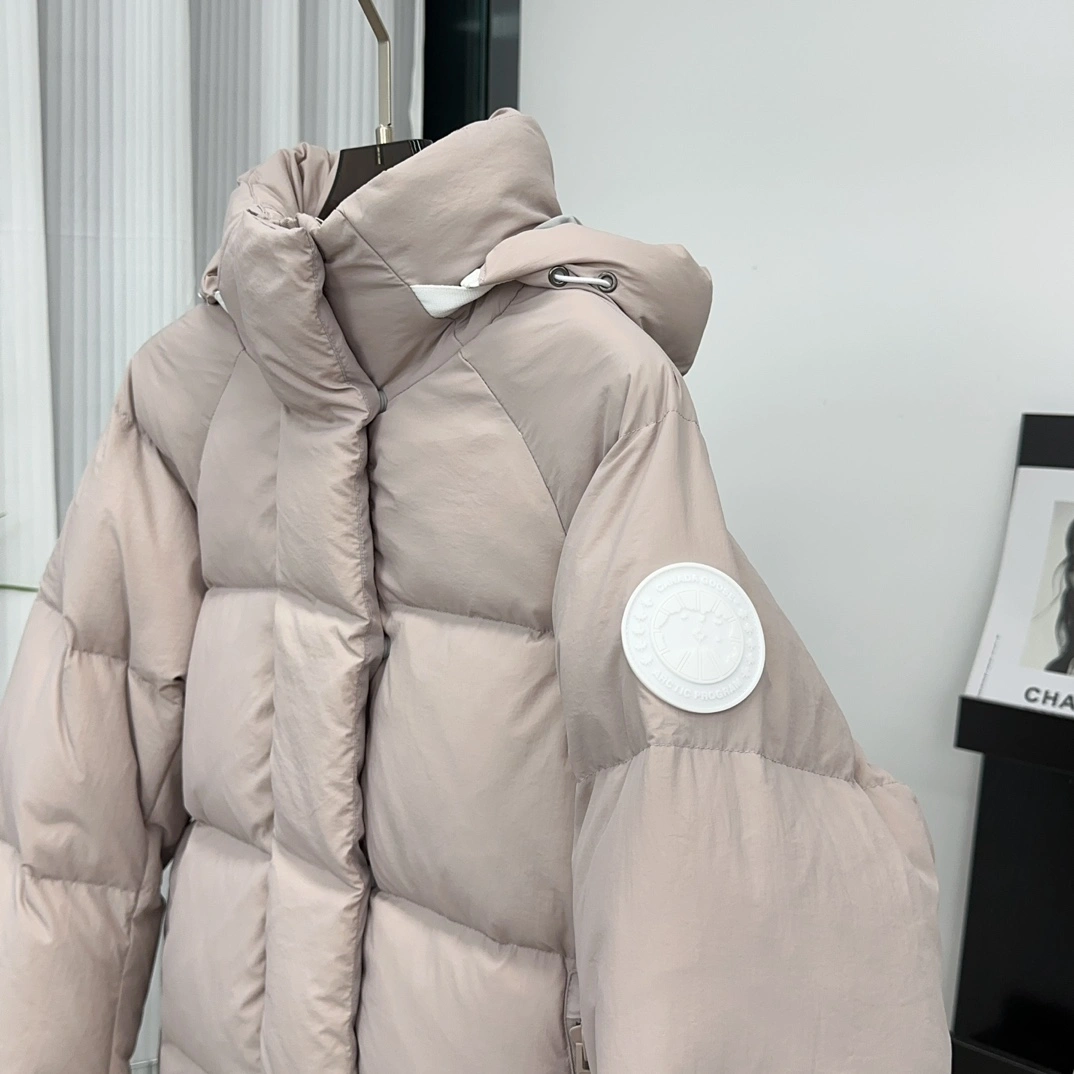Durable Canada Goose Down Jackets 106576