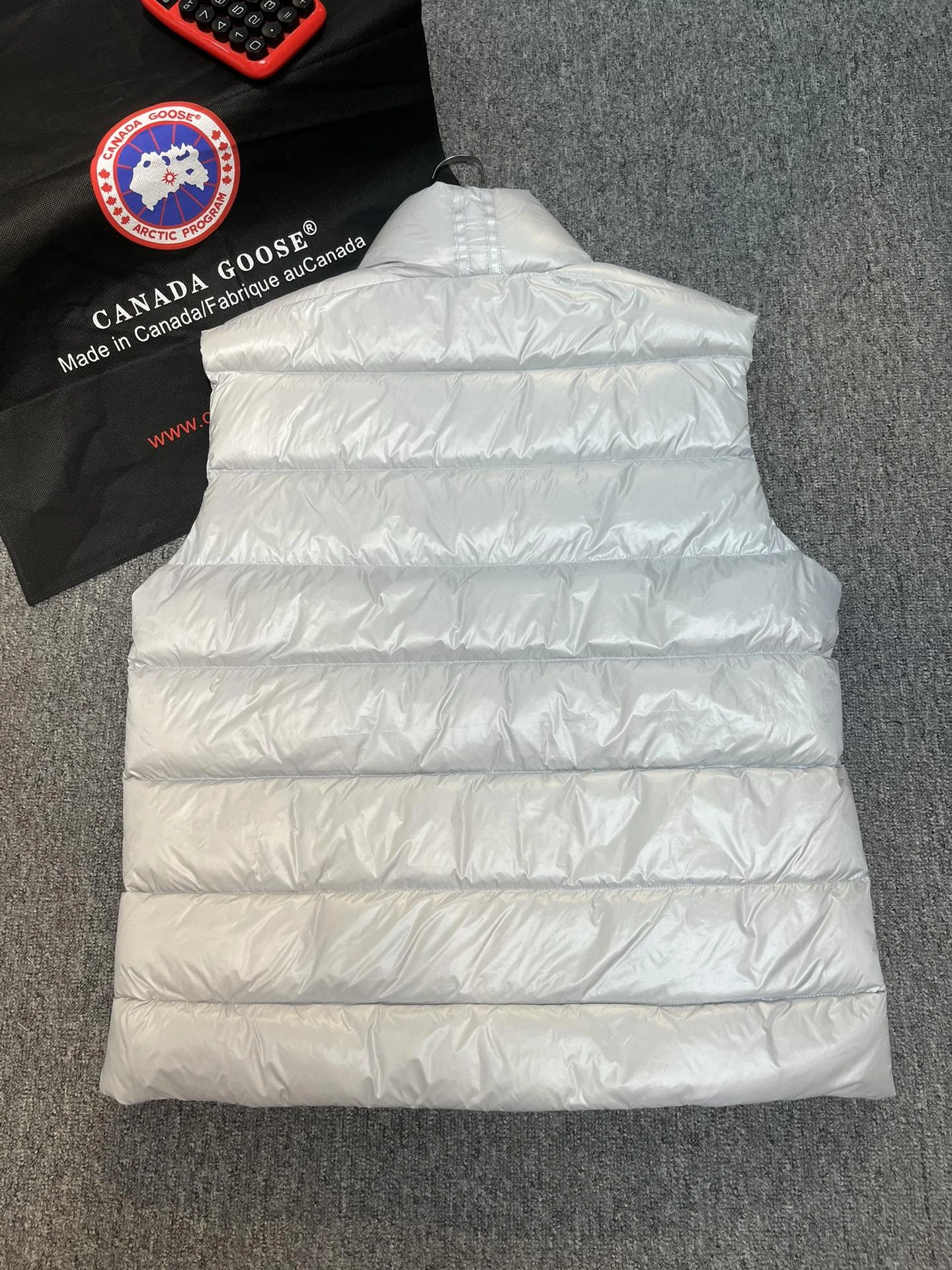 AllSeason Canada Goose Down Jackets 106565