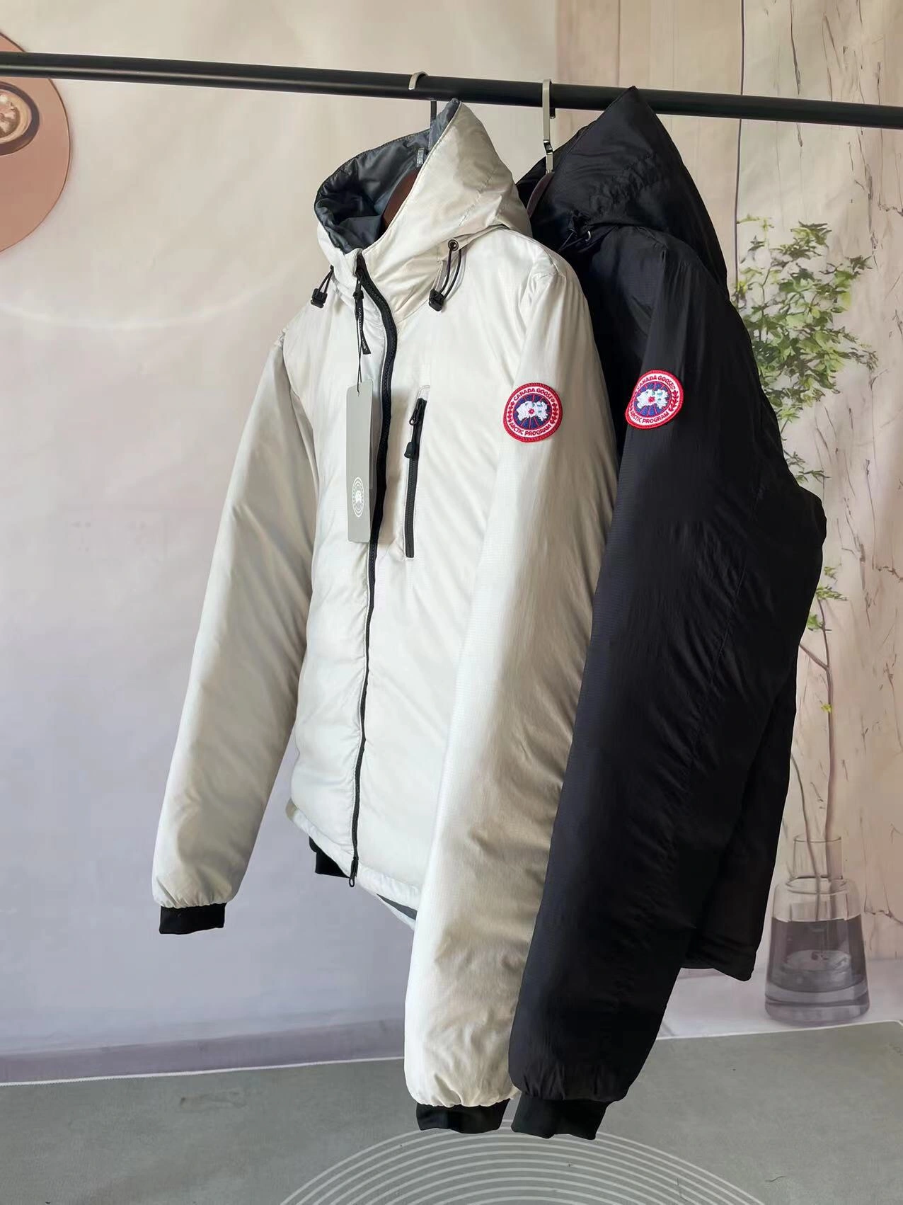Lightweight Canada Goose Down Jackets 106566