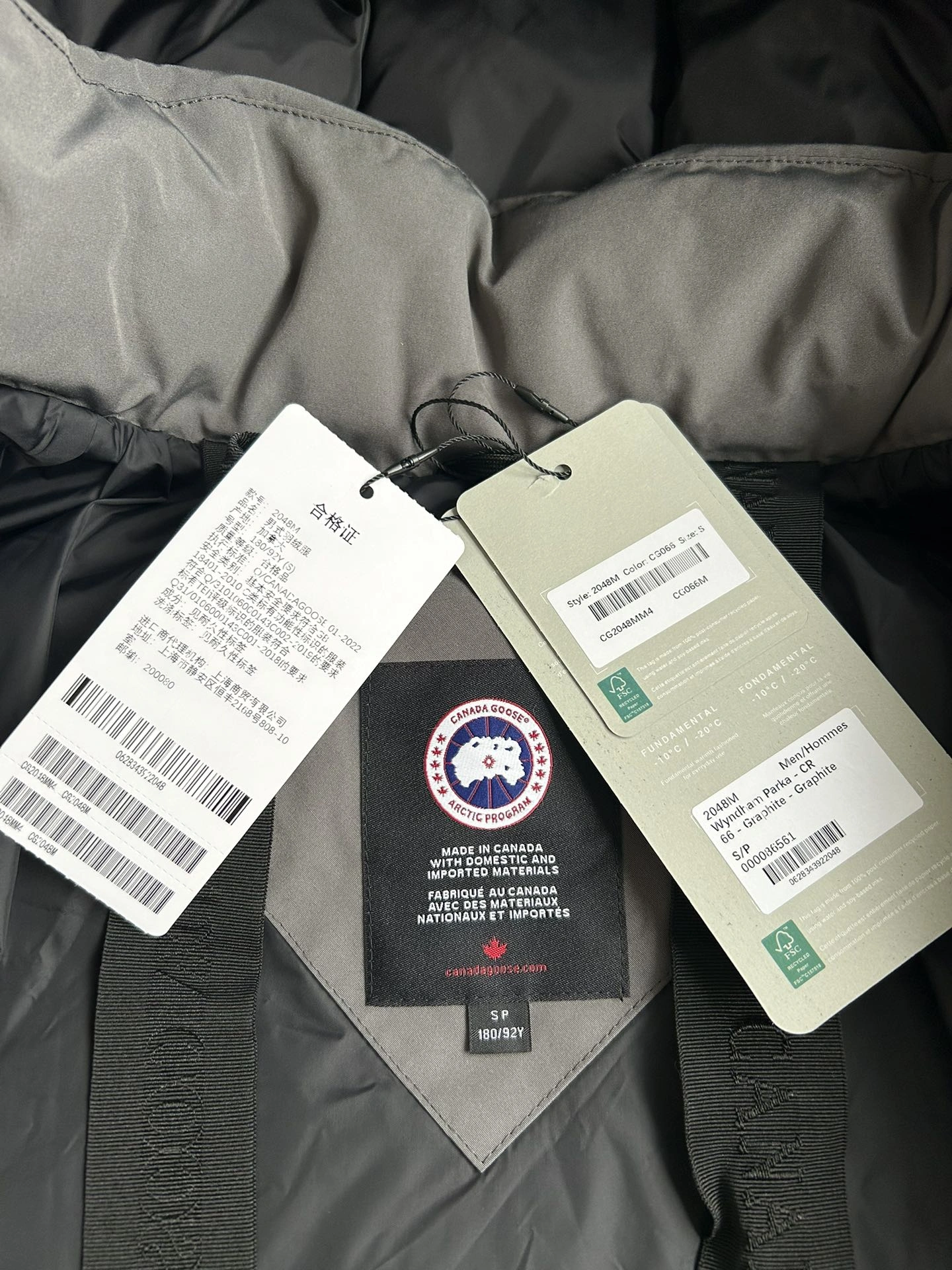 Canada Goose Down Jackets Classic 106636