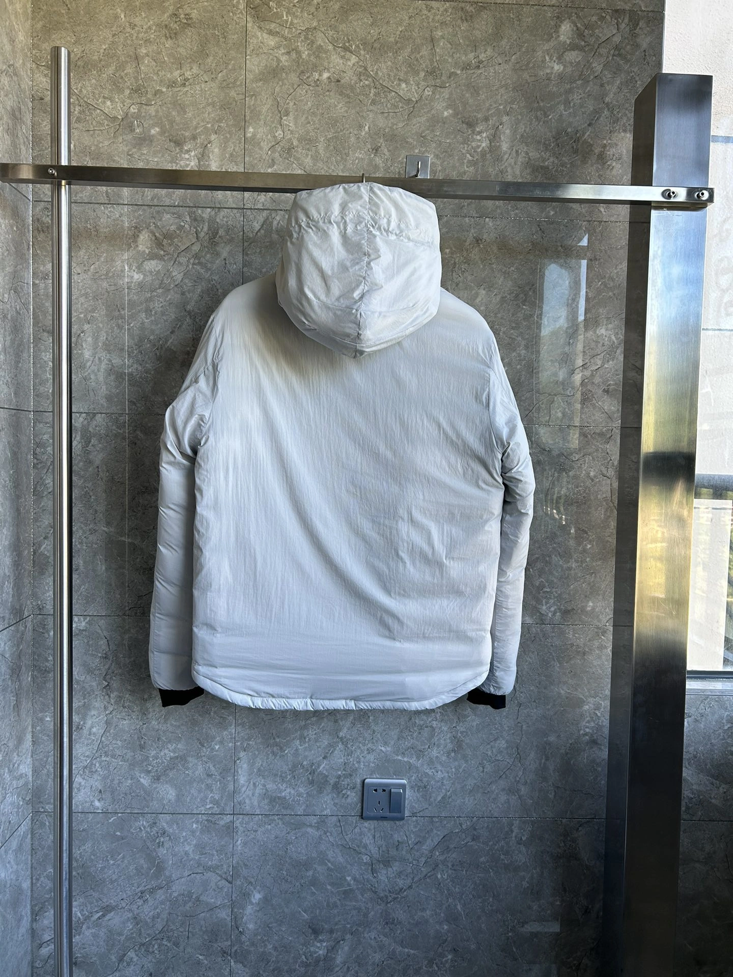 Tailored Canada Goose Down Jackets 106560