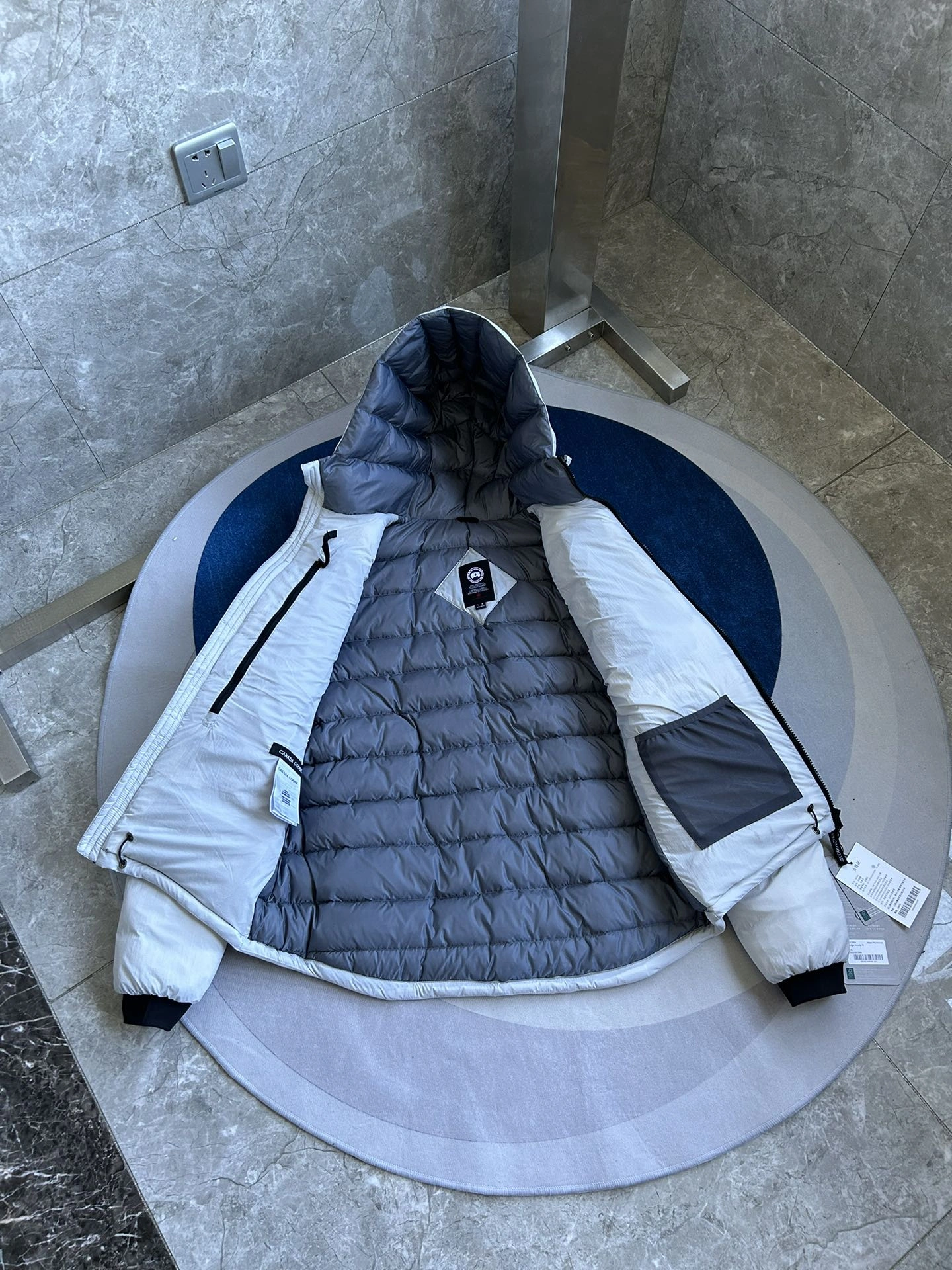 Tailored Canada Goose Down Jackets 106560