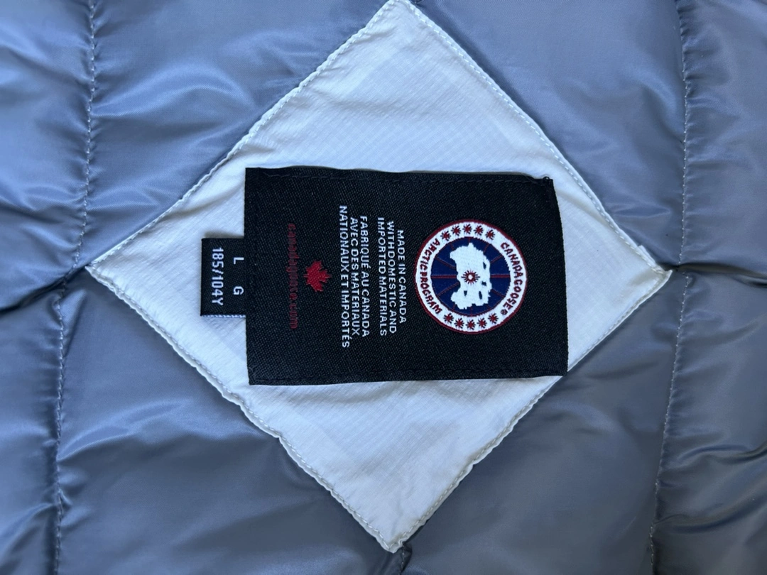 Tailored Canada Goose Down Jackets 106560