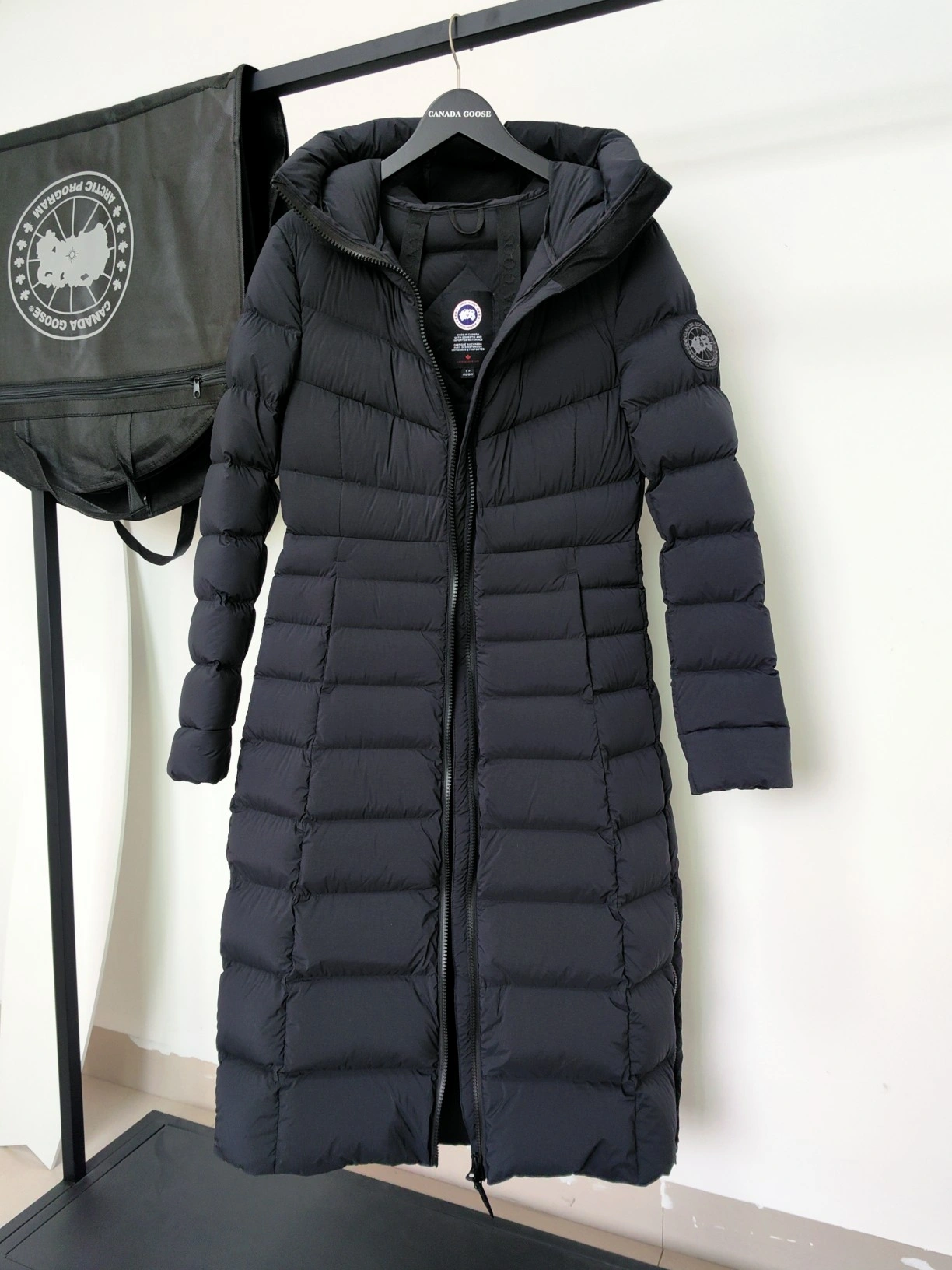 Canada Goose Down Jackets Flexible 106190