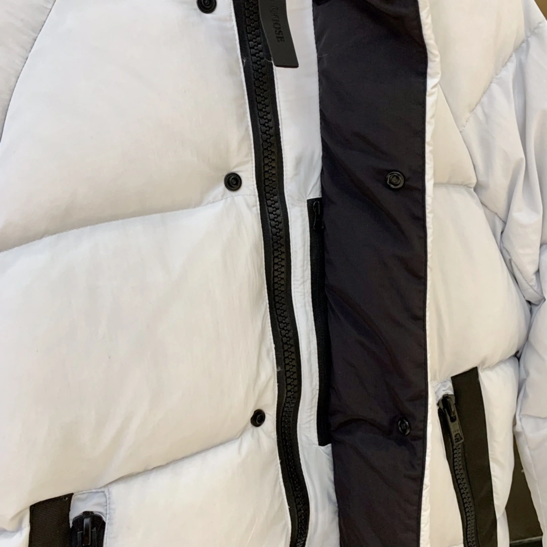 Canada Goose Down Jackets Stretchable 106587