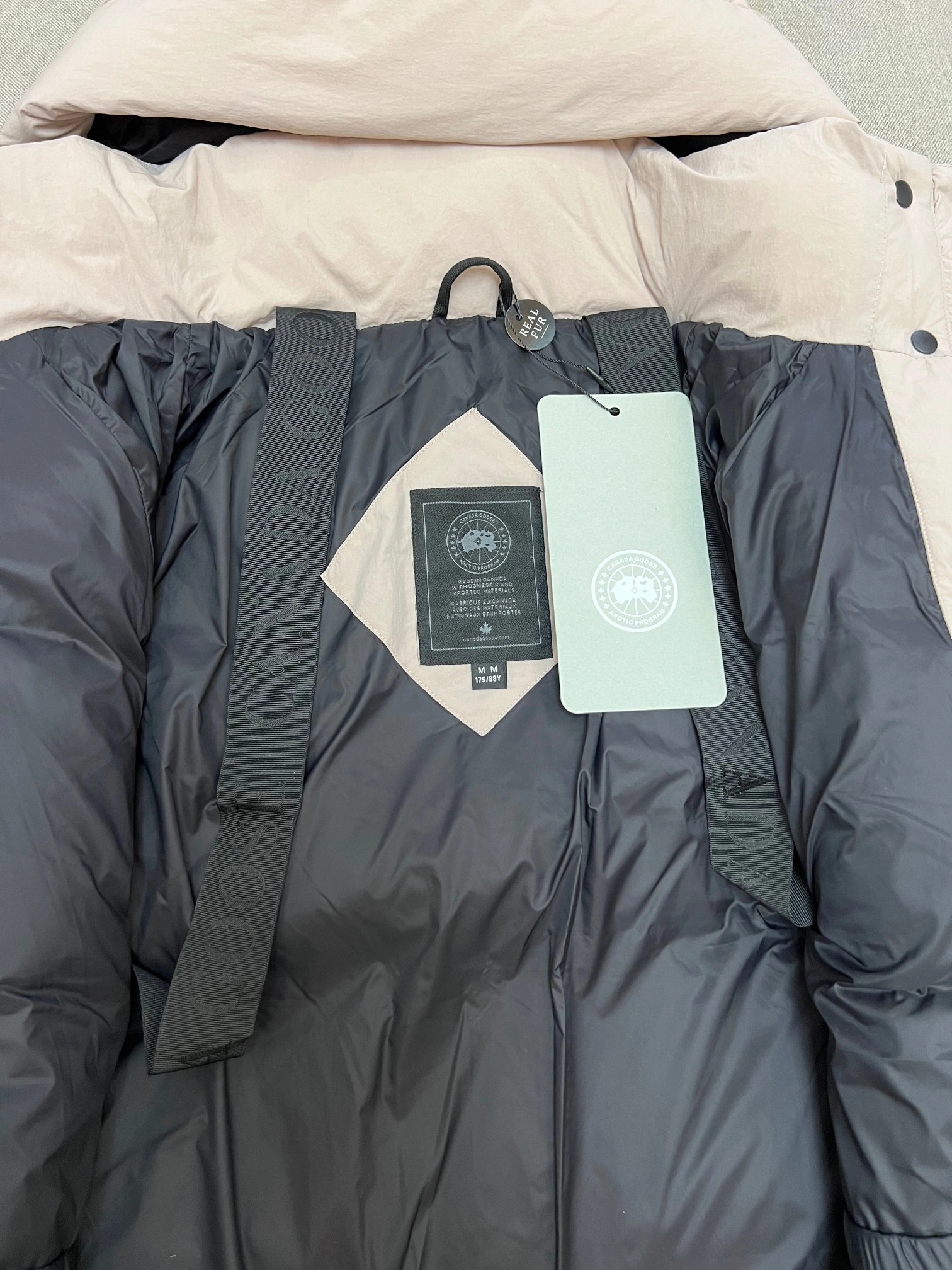Canada Goose Down Jackets RelaxedFit 106585