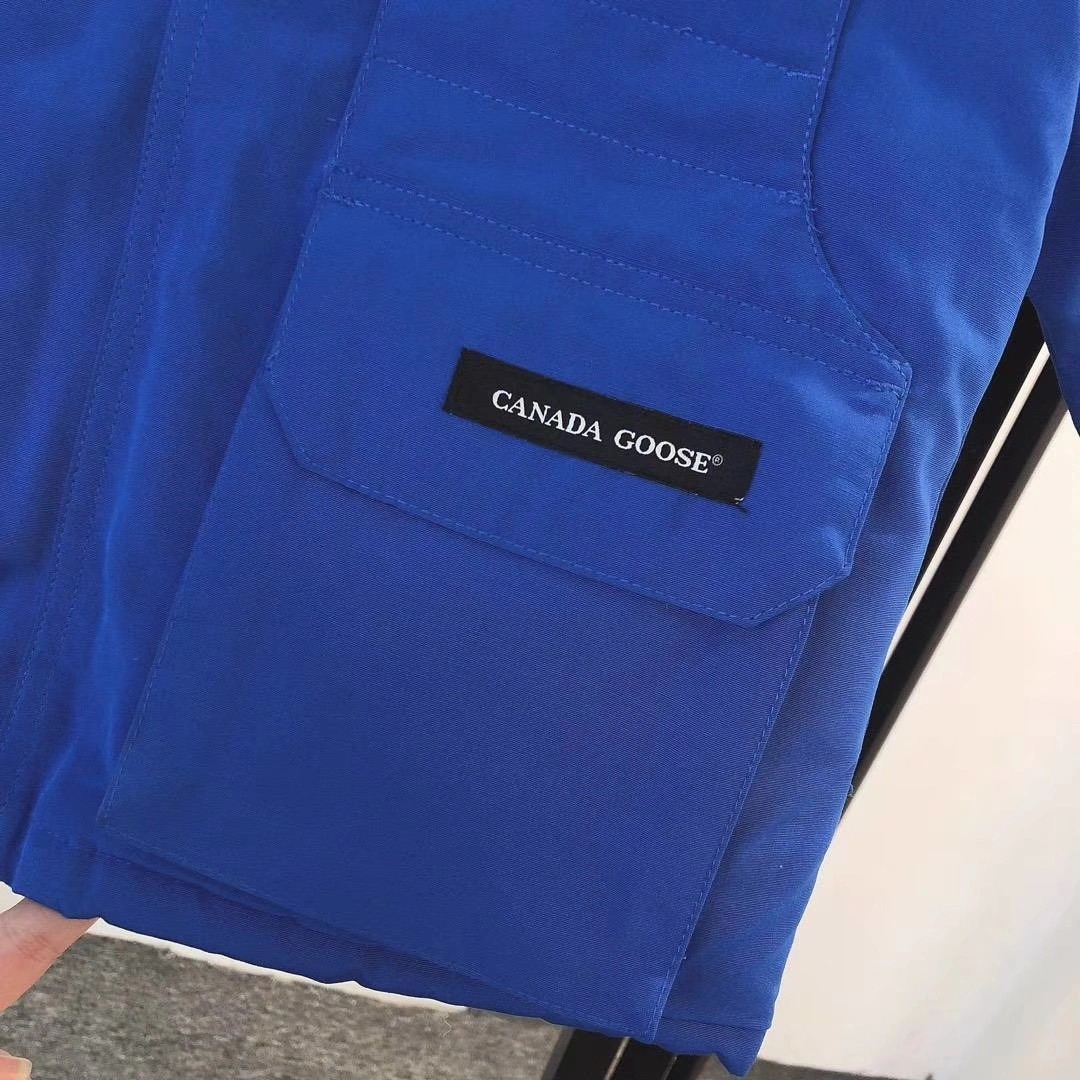 Unisex Canada Goose Down Jackets 106557