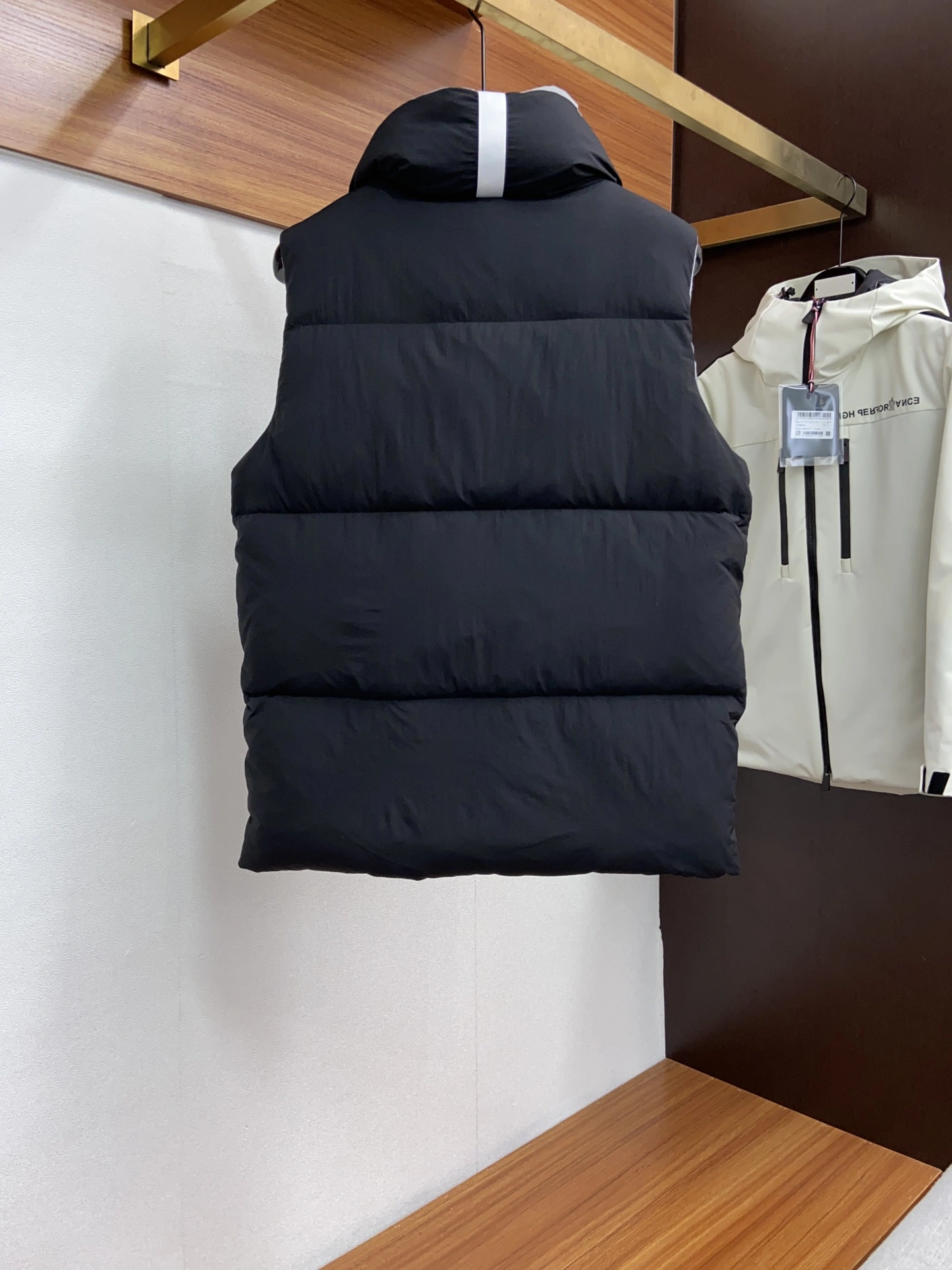 Canada Goose Down Jackets Stretchable 106553
