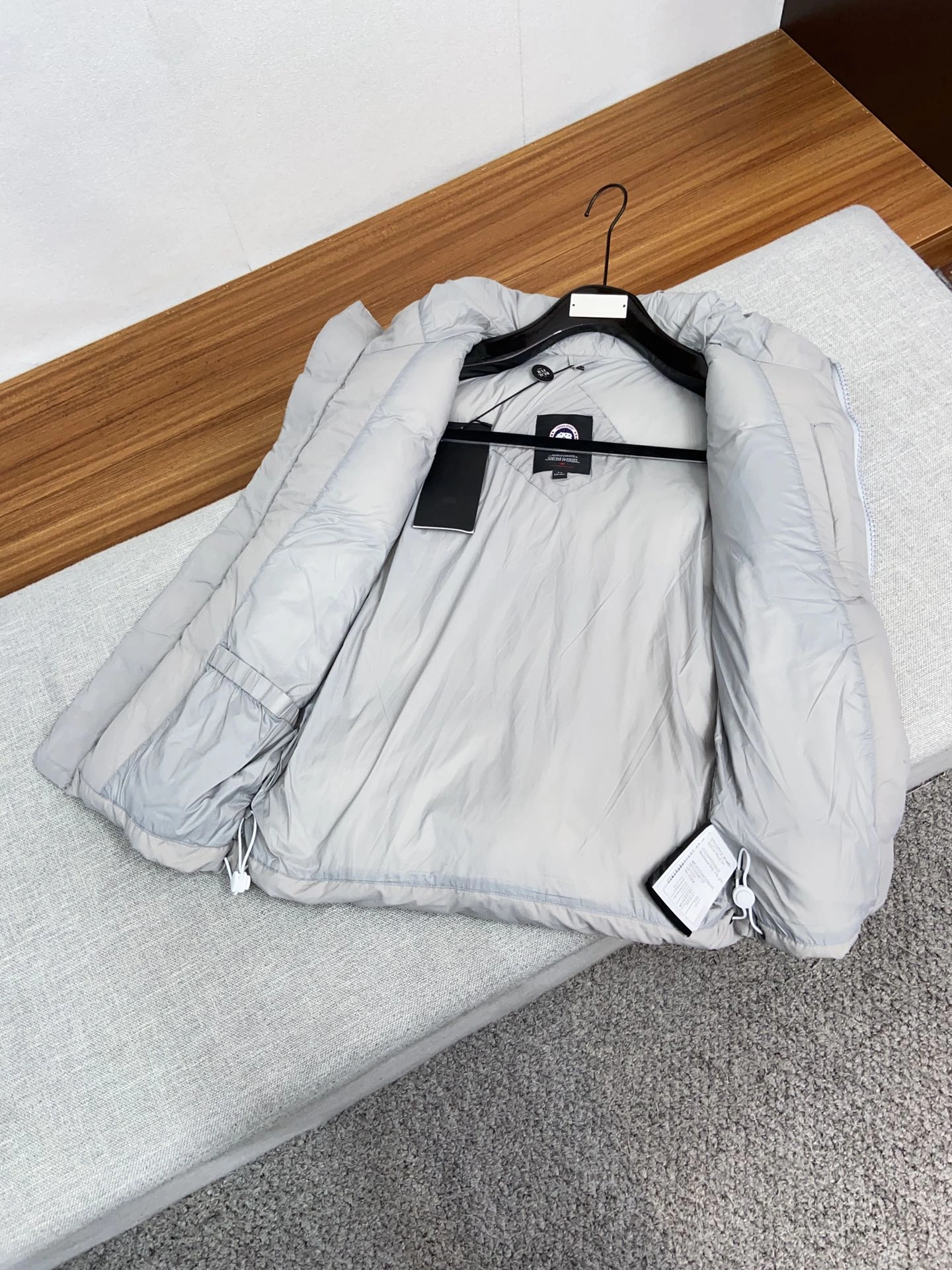 Canada Goose Down Jackets Elegant 106549