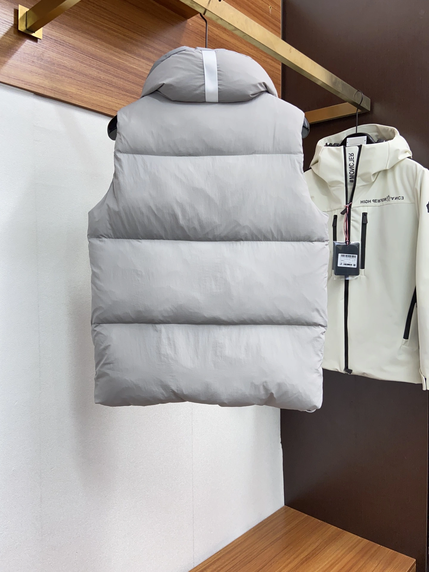 Canada Goose Down Jackets Elegant 106549