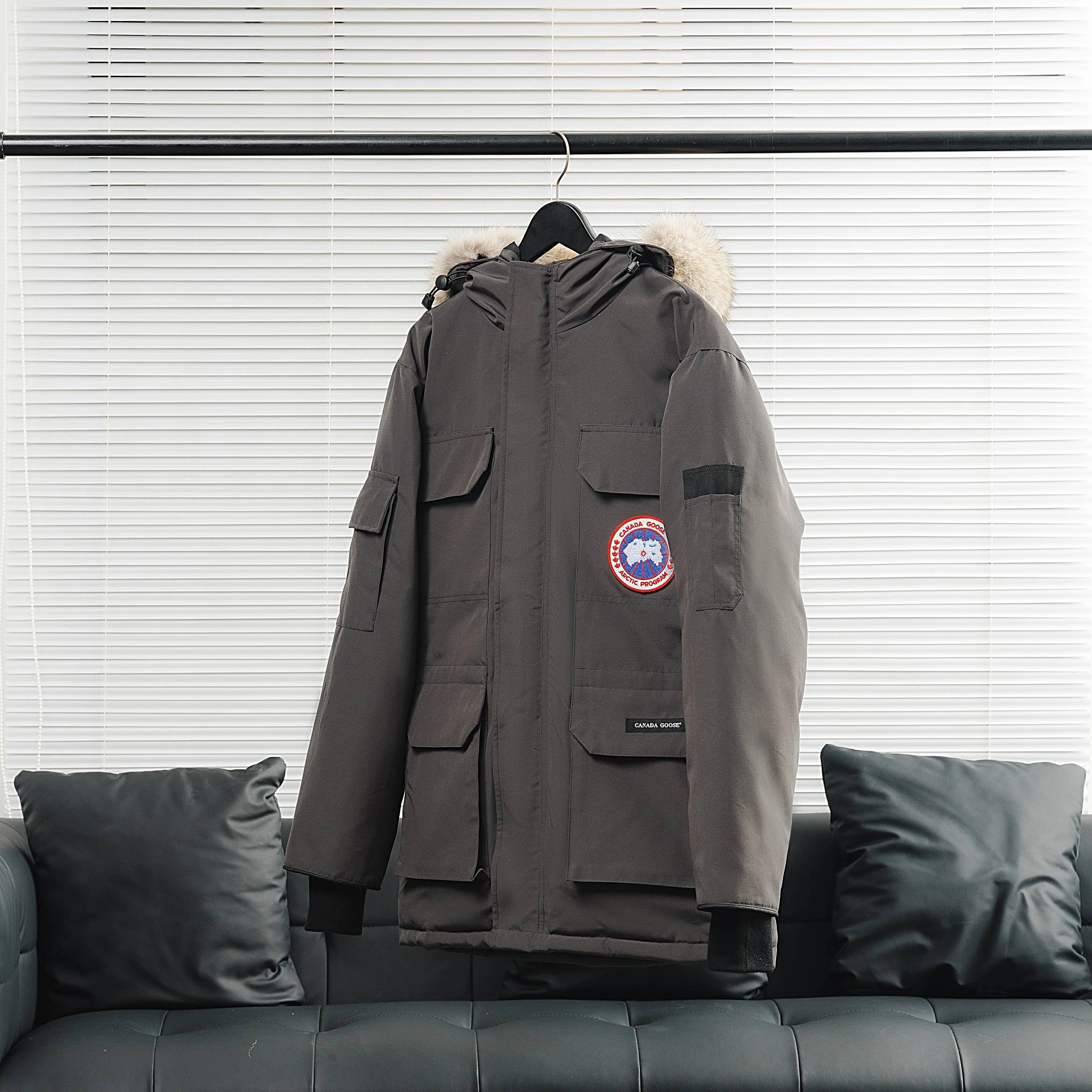 Canada Goose Down Jackets FreshLook 106546