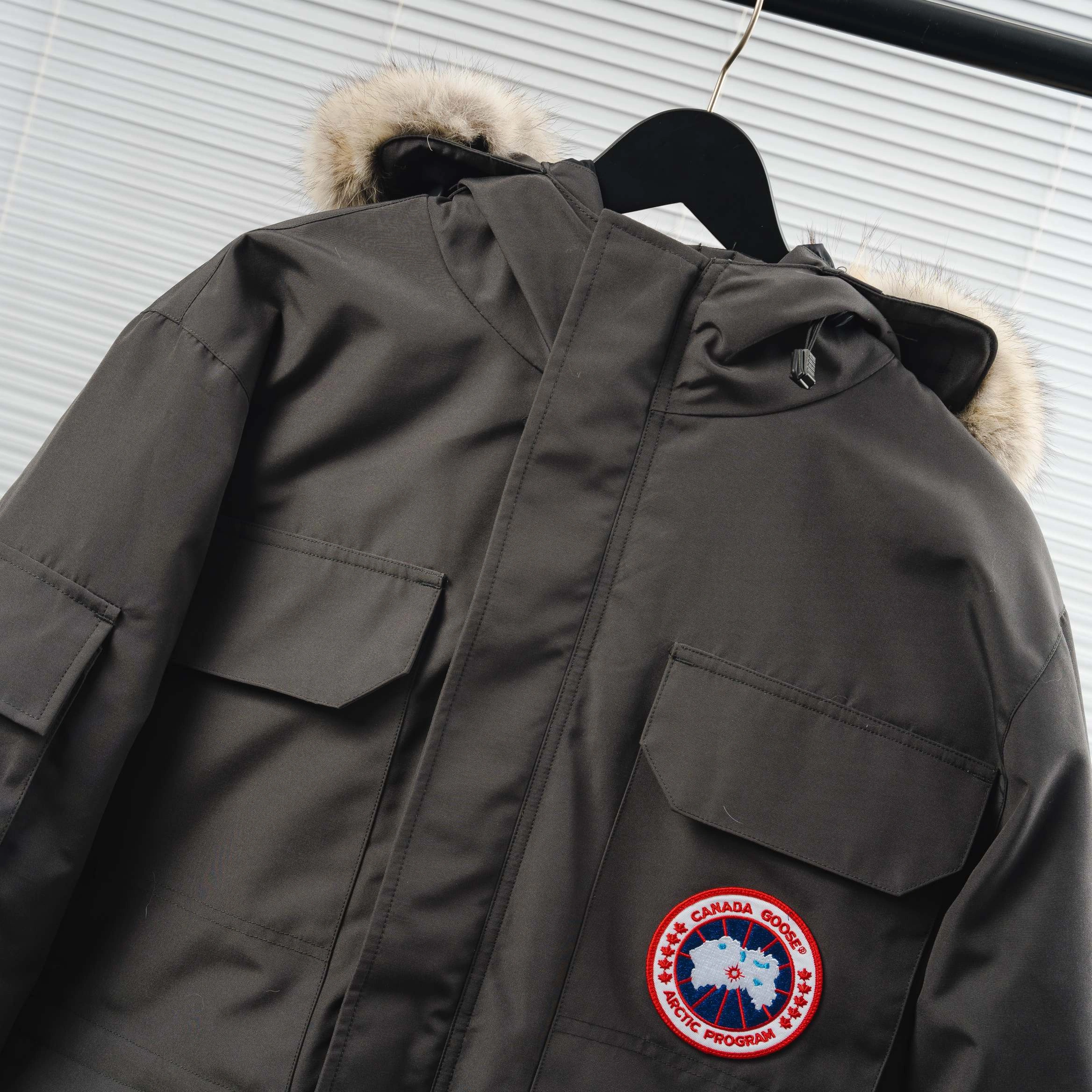 Canada Goose Down Jackets FreshLook 106546