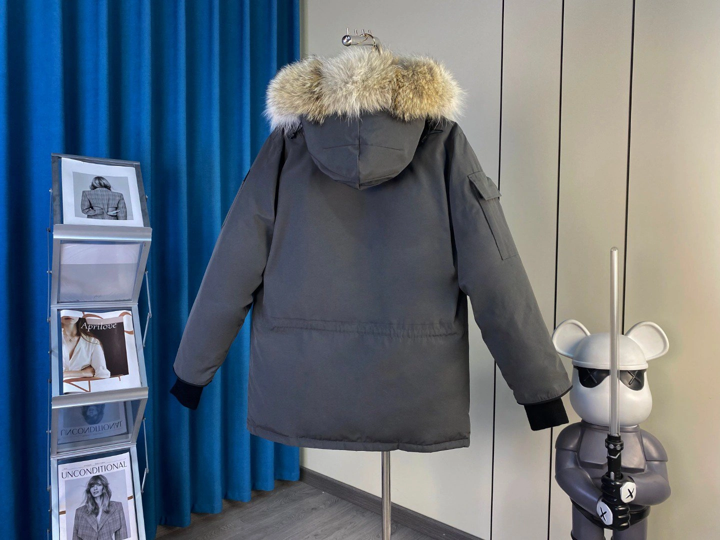 Canada Goose Down Jackets AllSeason 106569