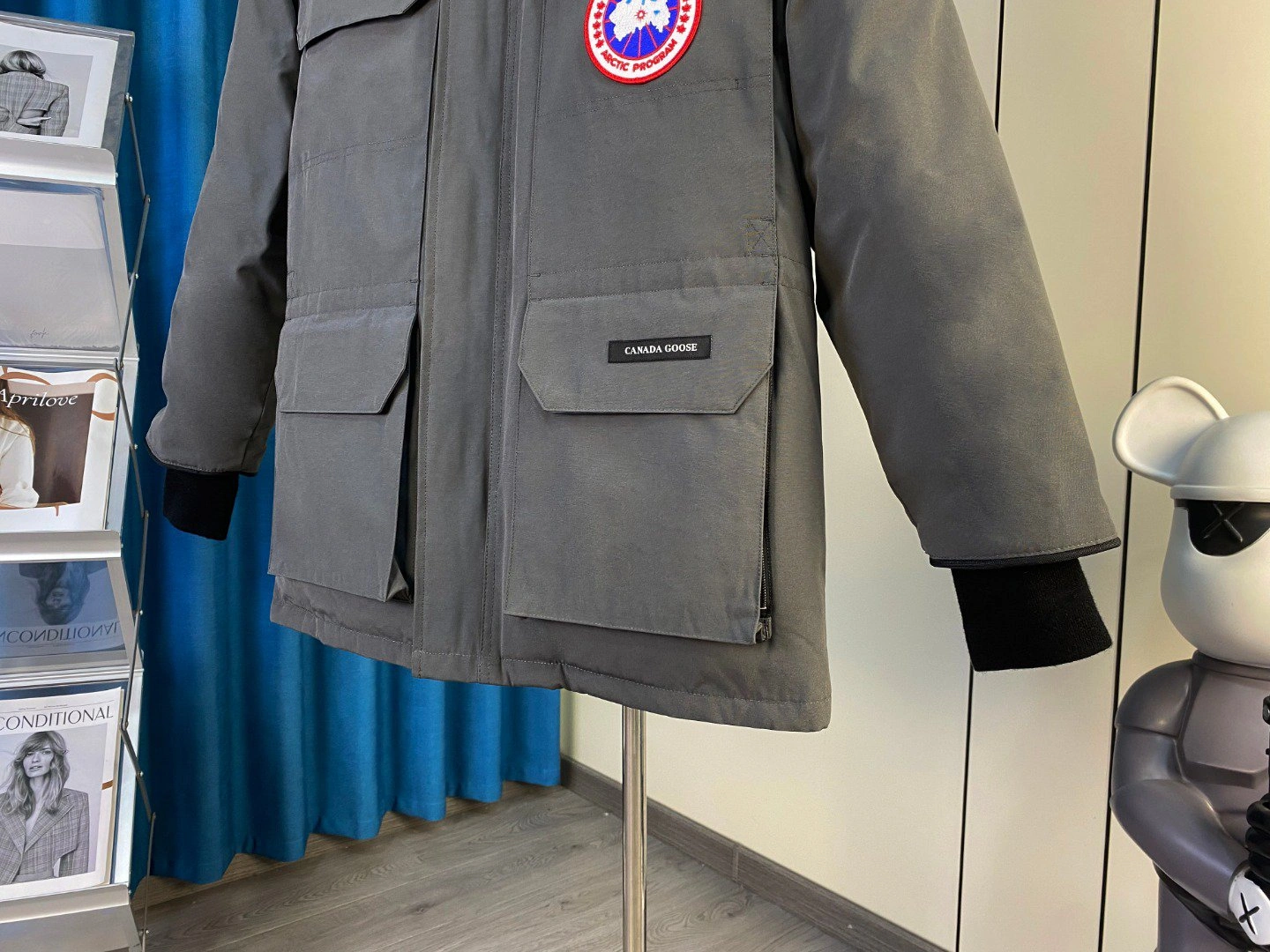 Canada Goose Down Jackets AllSeason 106569