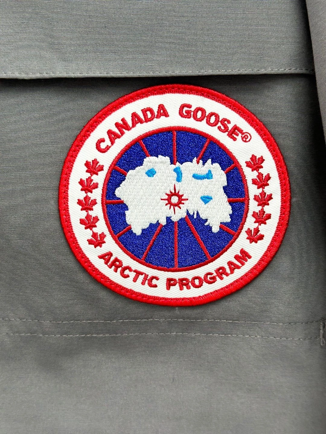 Canada Goose Down Jackets AllSeason 106569