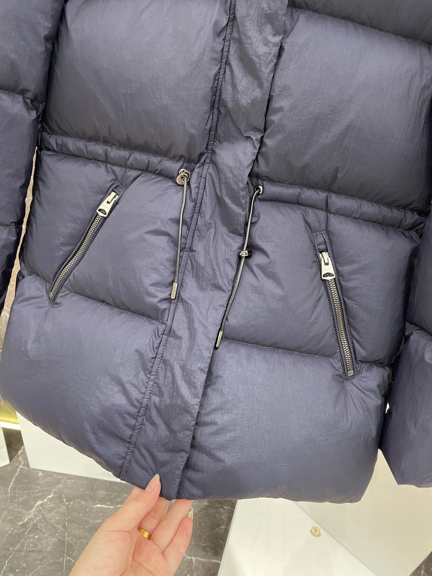 Canada Goose Down Jackets Comfortable 106571
