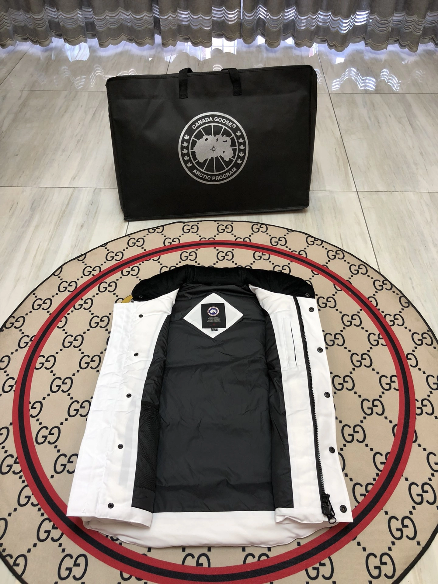 Lightweight Canada Goose Down Jackets 106525