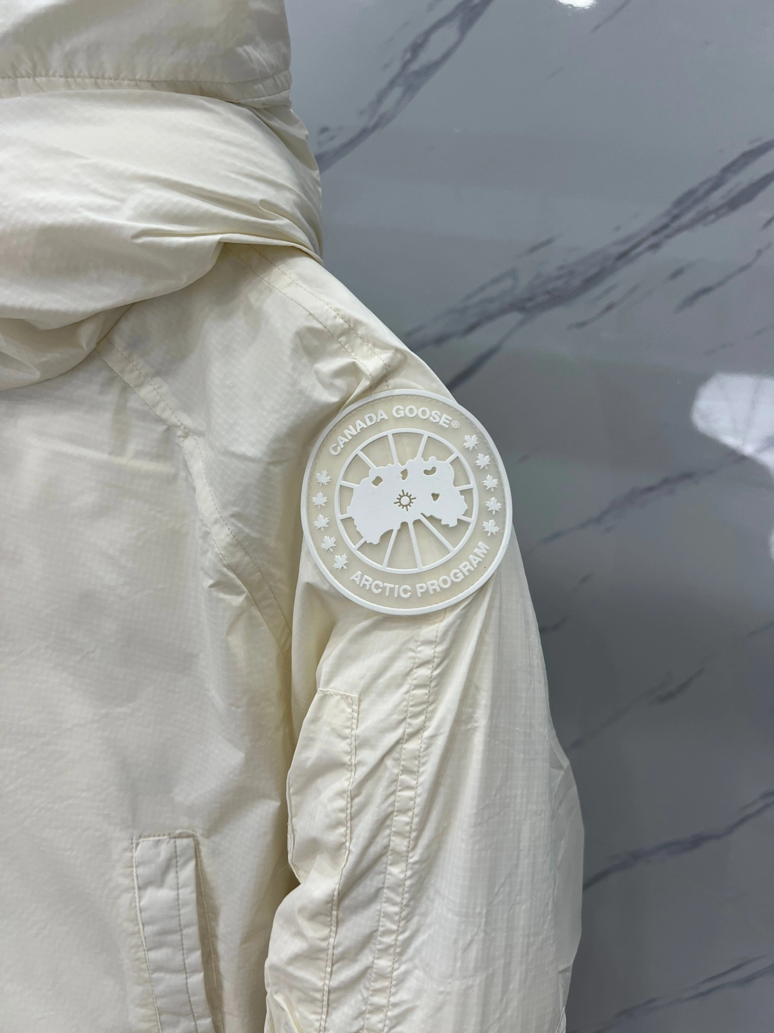 Canada Goose Down Jackets UrbanChic 106511