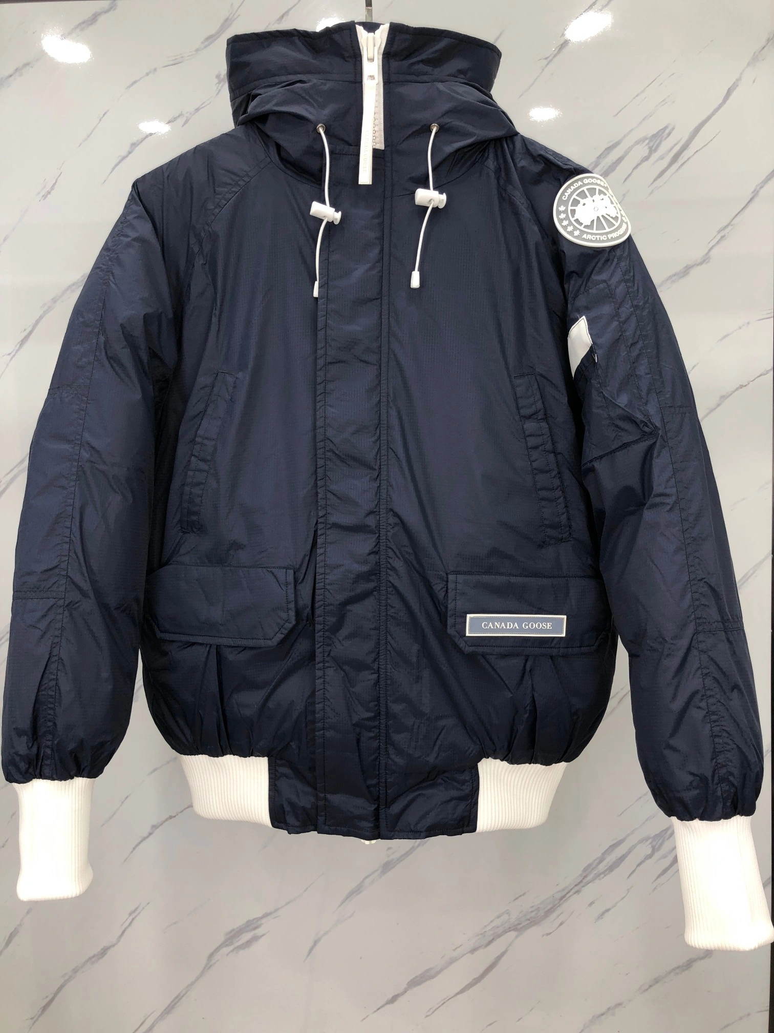 Canada Goose Down Jackets Stretchable 106540