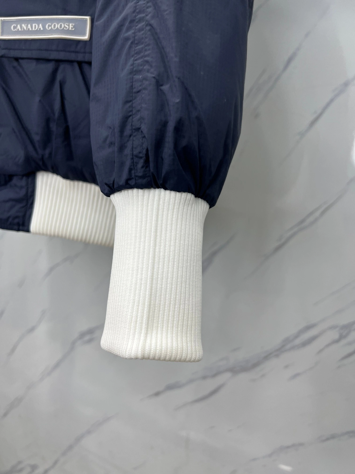 Canada Goose Down Jackets Stretchable 106540