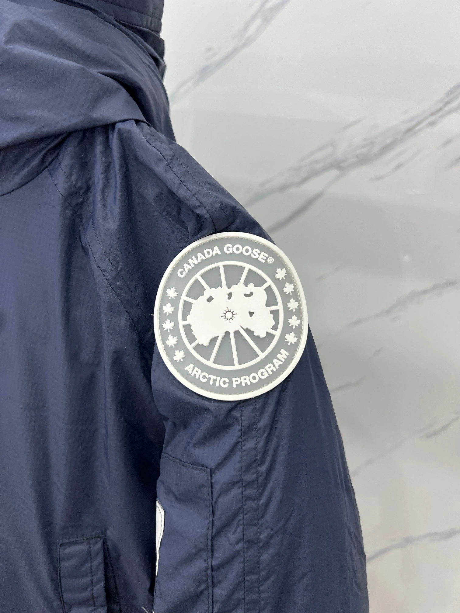 Canada Goose Down Jackets Stretchable 106540