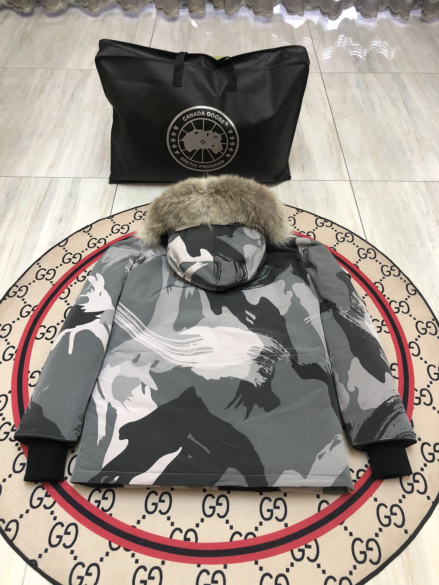 Durable Canada Goose Down Jackets 106477