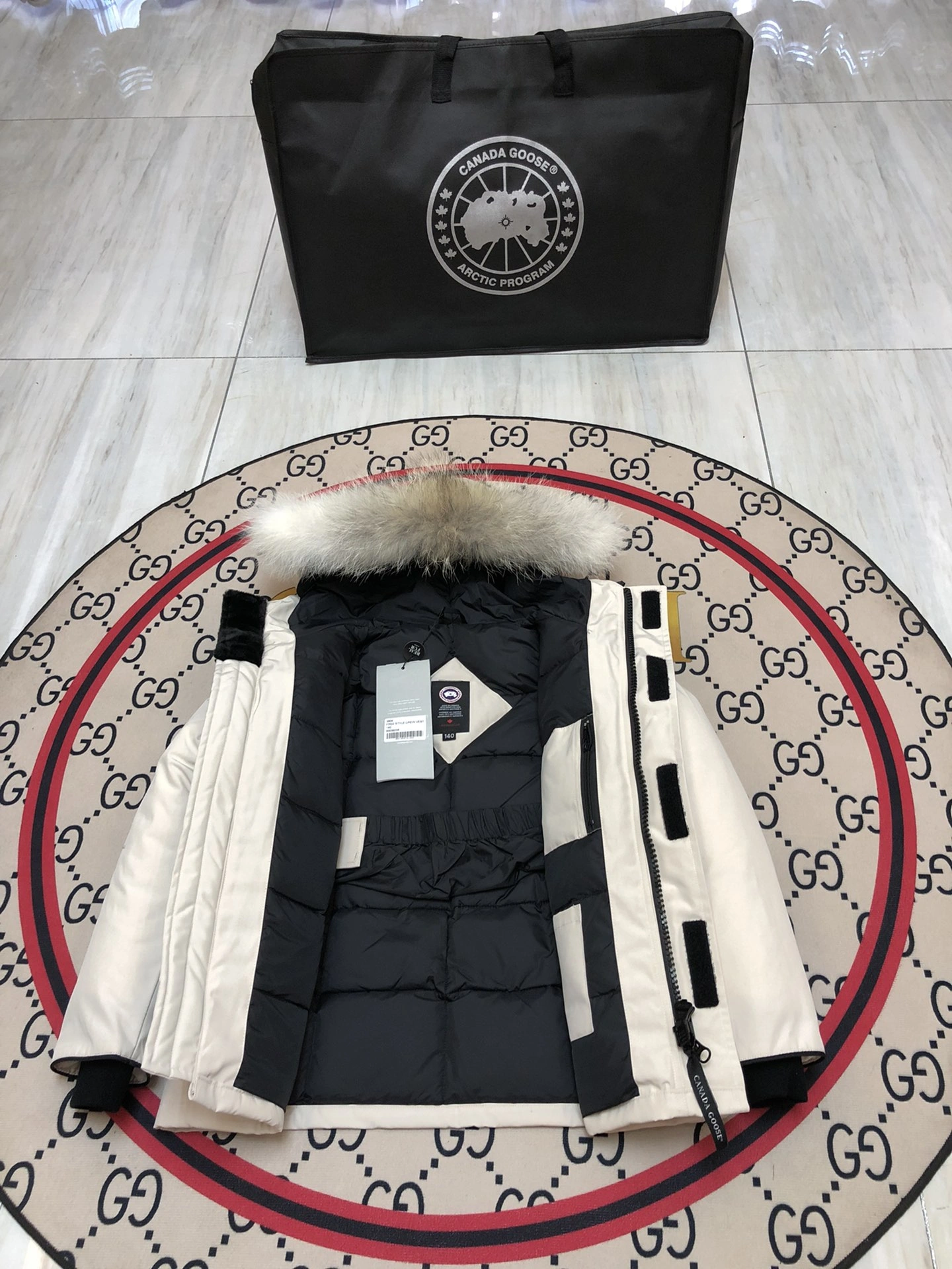 Minimalist Canada Goose Down Jackets 106480