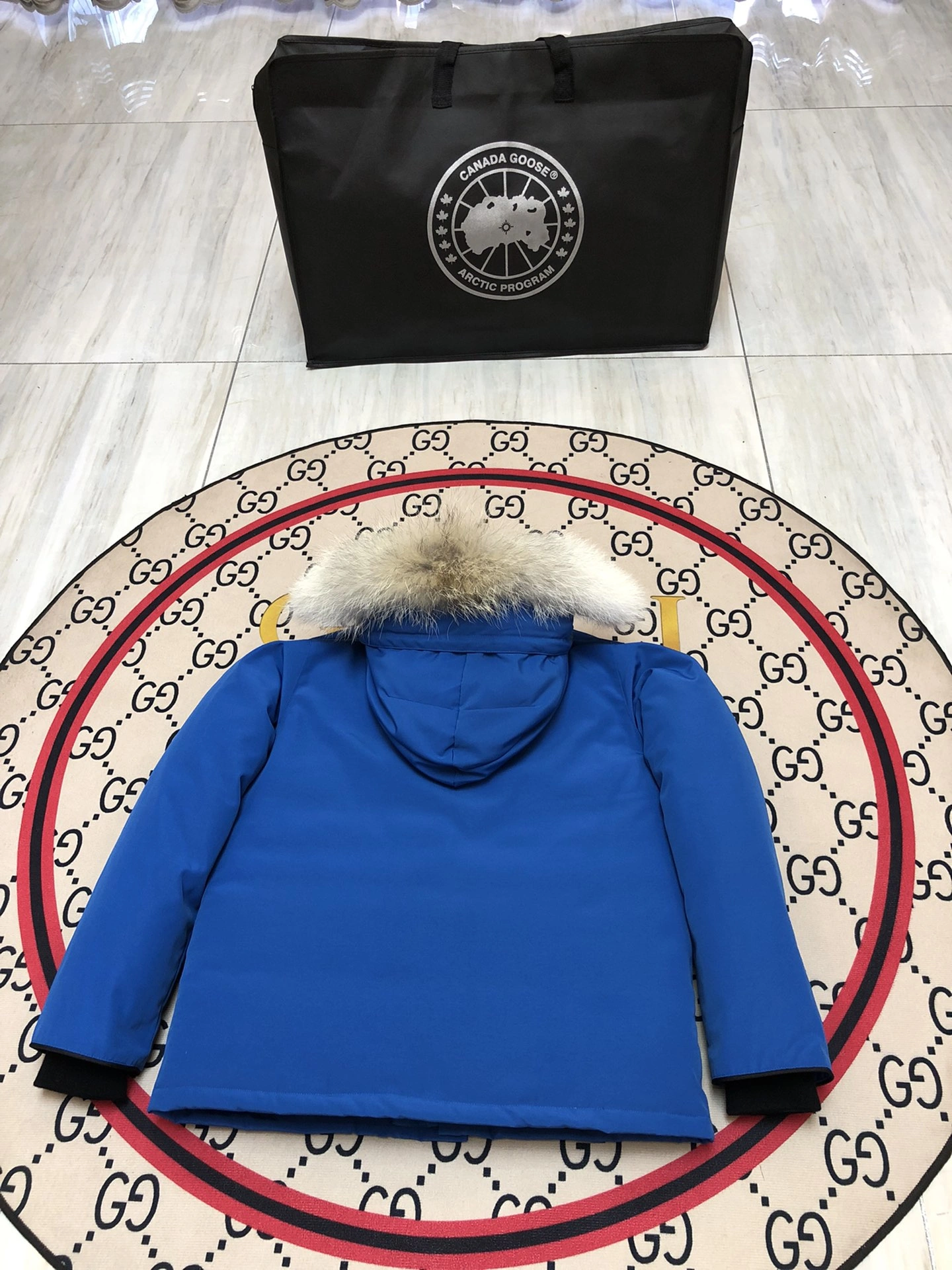 Canada Goose Down Jackets Classic 106470