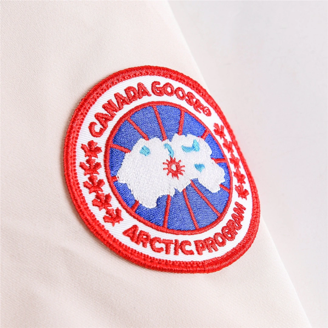 Canada Goose Down Jackets UrbanStyle 106466