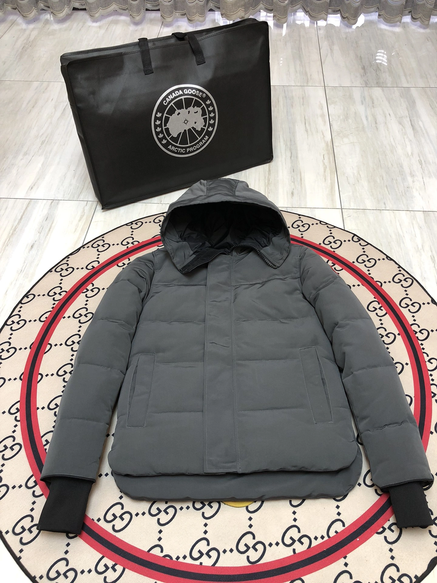Canada Goose Down Jackets Sporty 106499