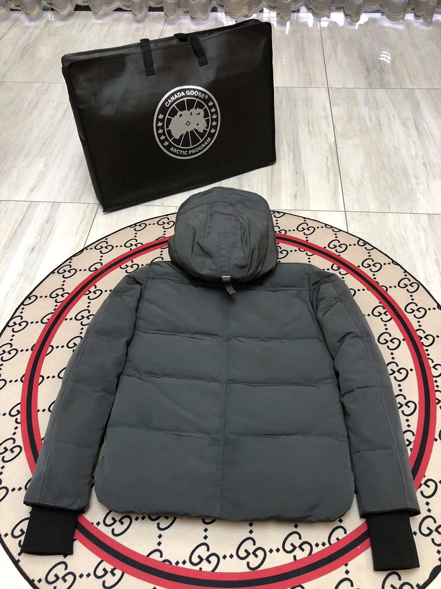 Canada Goose Down Jackets Sporty 106499