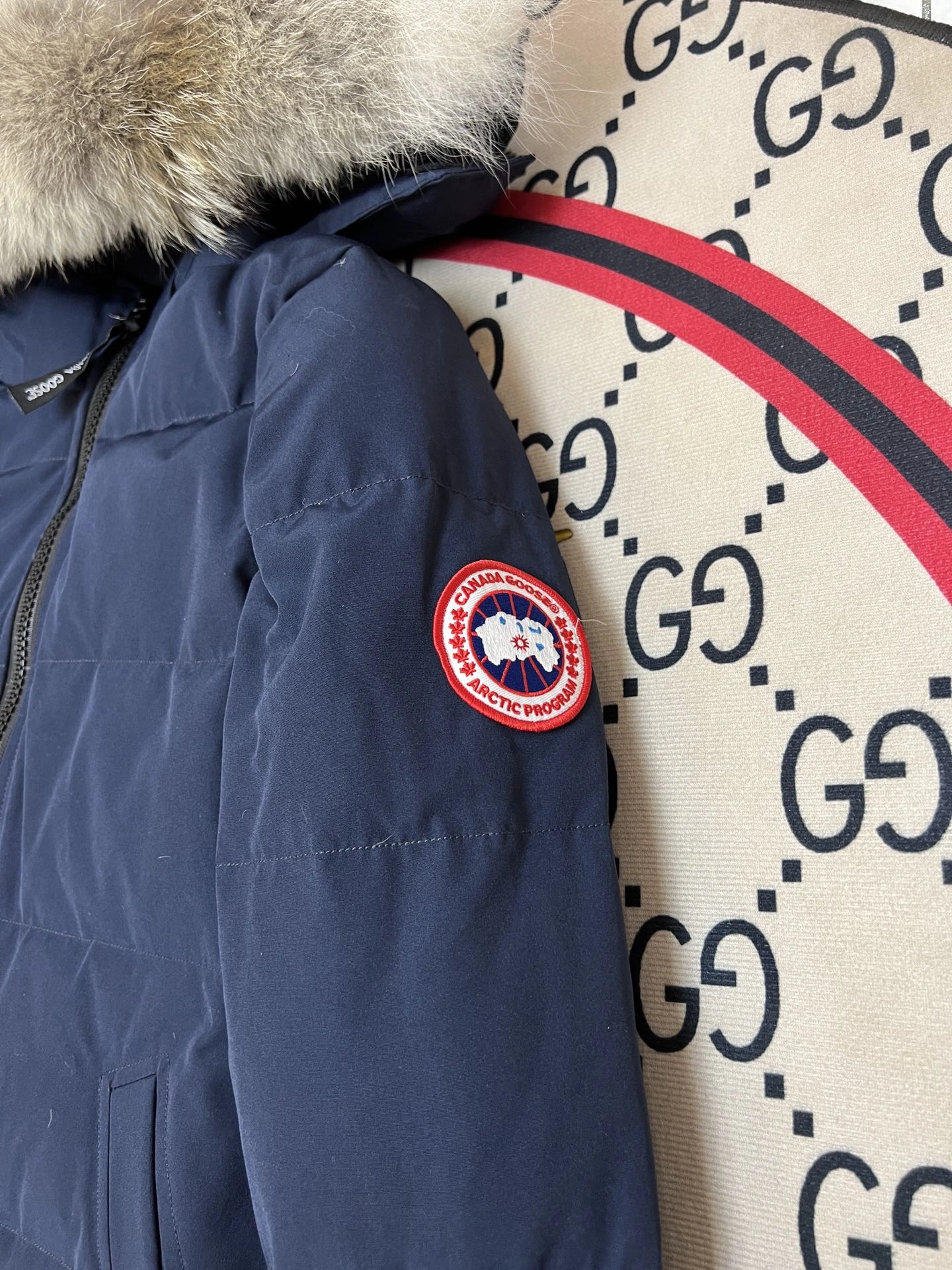 Canada Goose Down Jackets Bold 106447