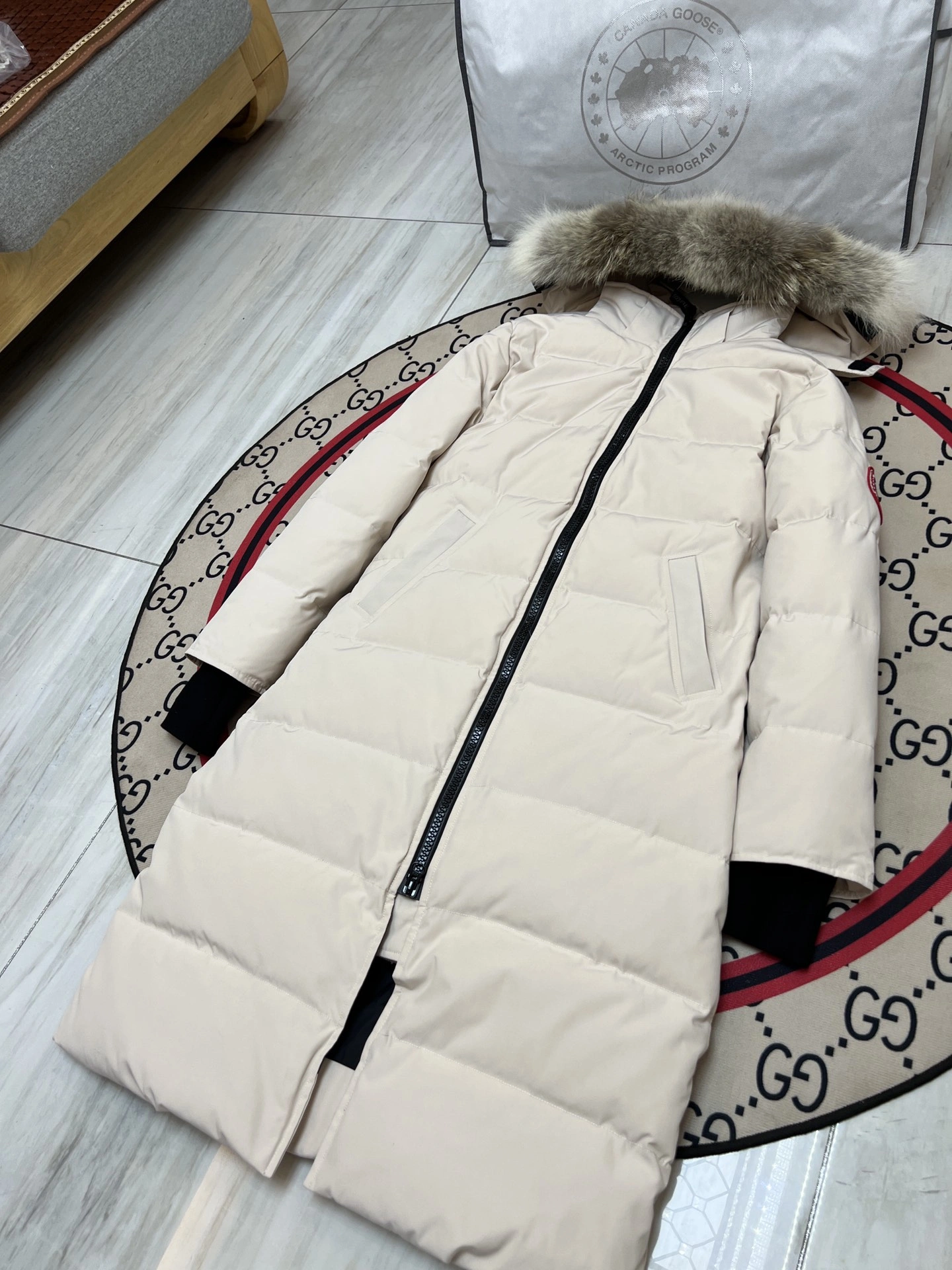 WaterResistant Canada Goose Down Jackets 106441