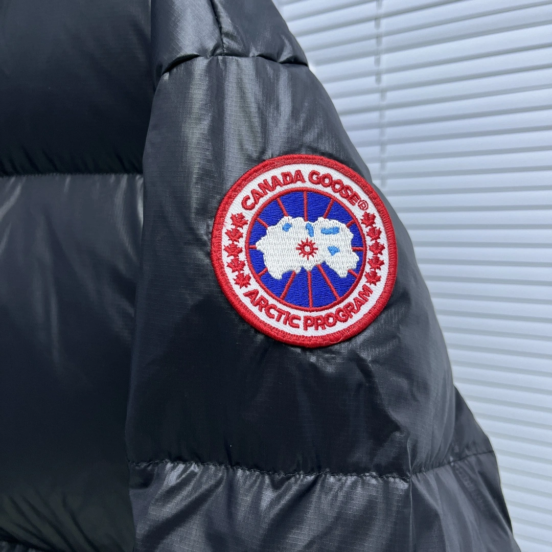 Canada Goose Down Jackets Tailored 106436