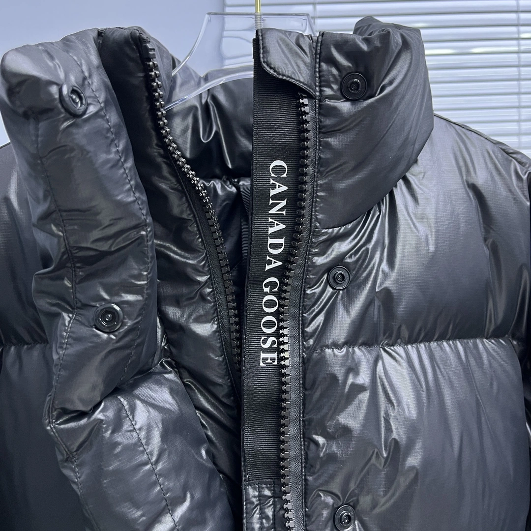 Canada Goose Down Jackets Tailored 106436
