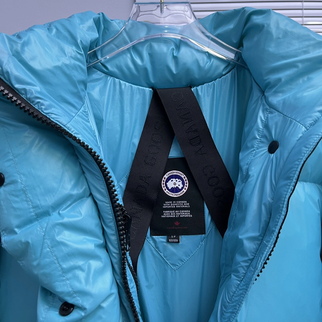 Canada Goose Down Jackets FreshLook 106472