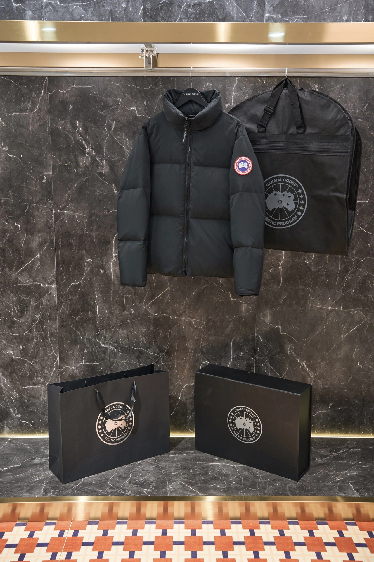 Canada Goose Down Jackets SportInspired 106416