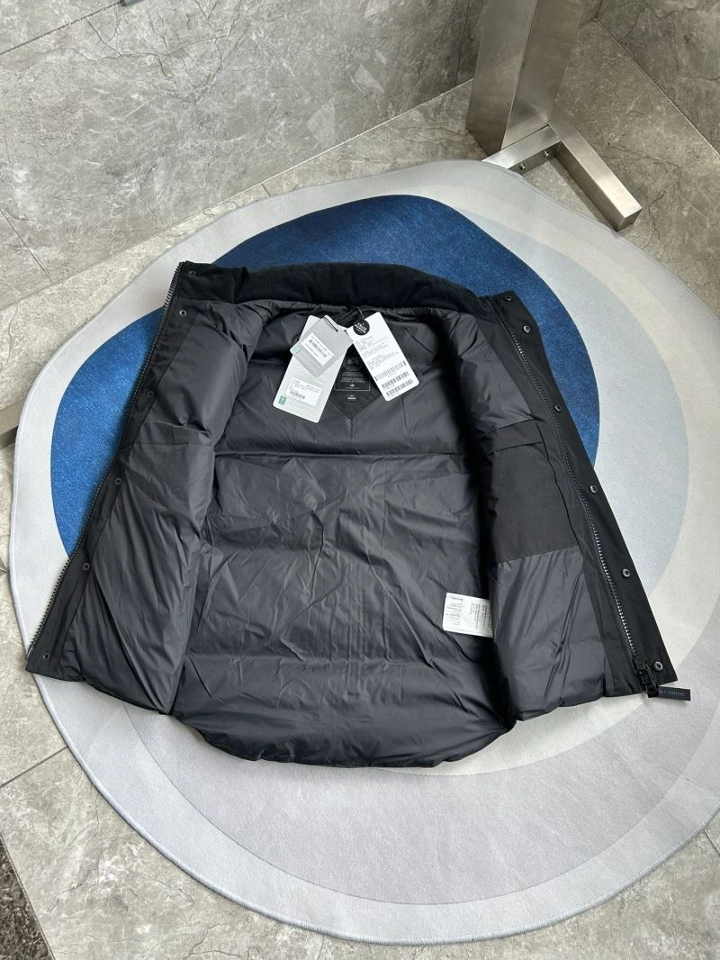 HighQuality Canada Goose Down Jackets 106345
