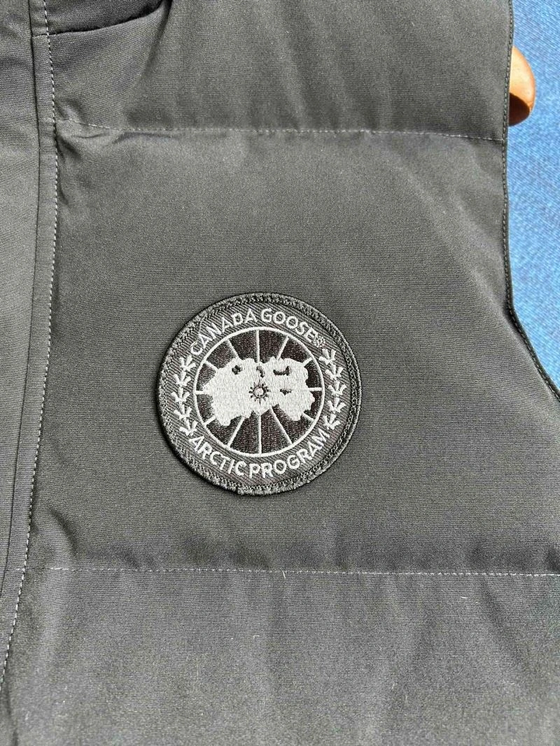 HighQuality Canada Goose Down Jackets 106345