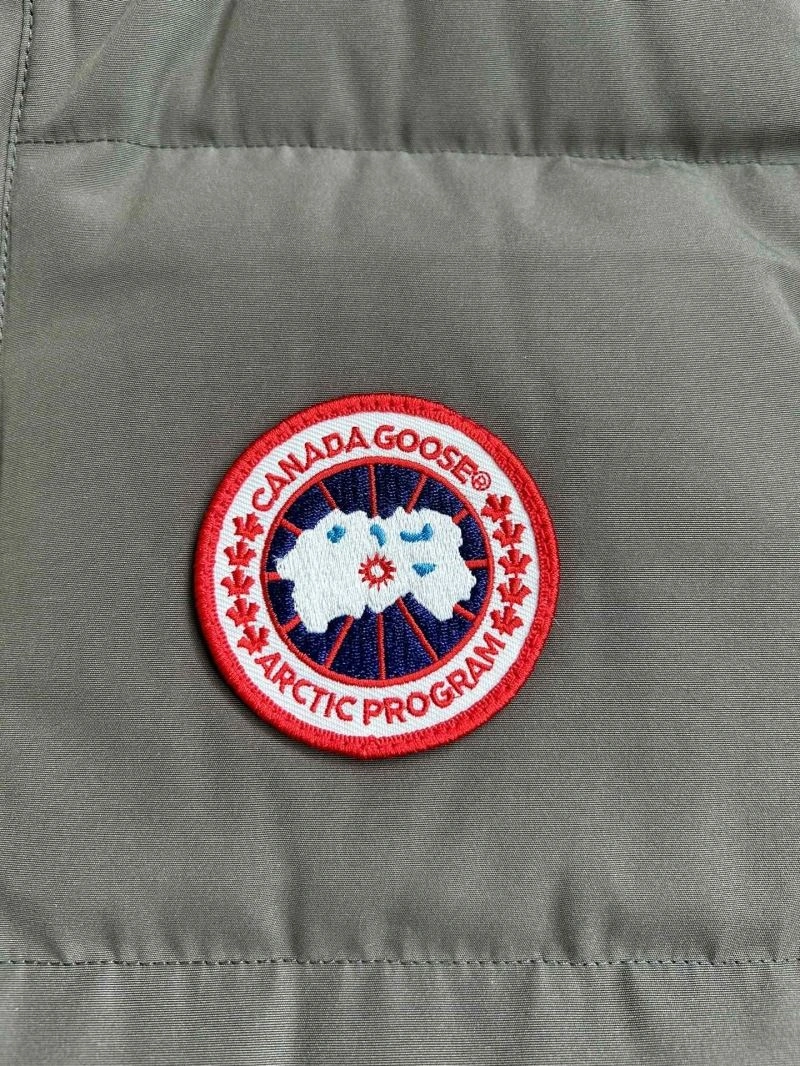 Canada Goose Down Jackets Versatile 106336